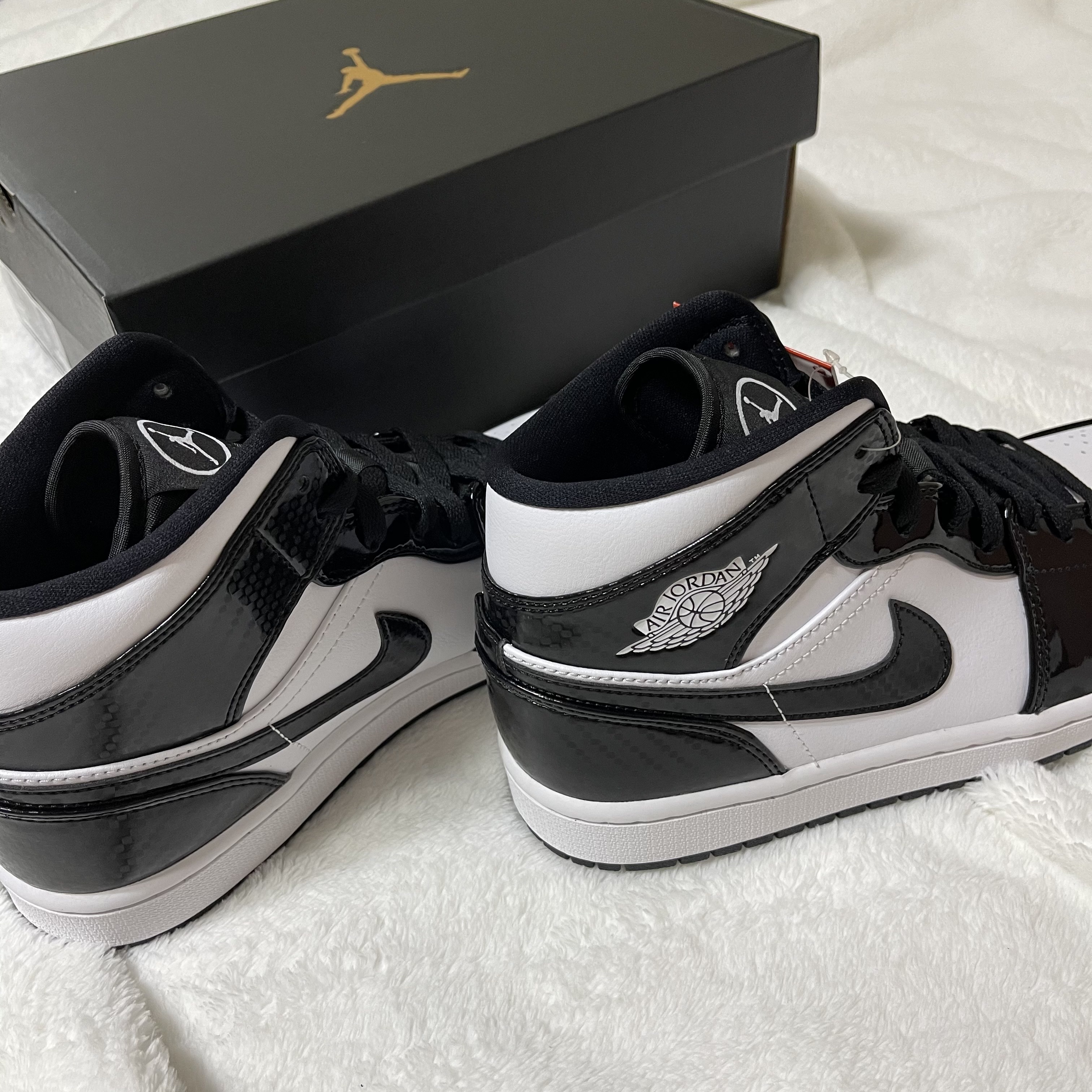 Jordan 1 Mid SE ASW Black 착용 스타일 - 3