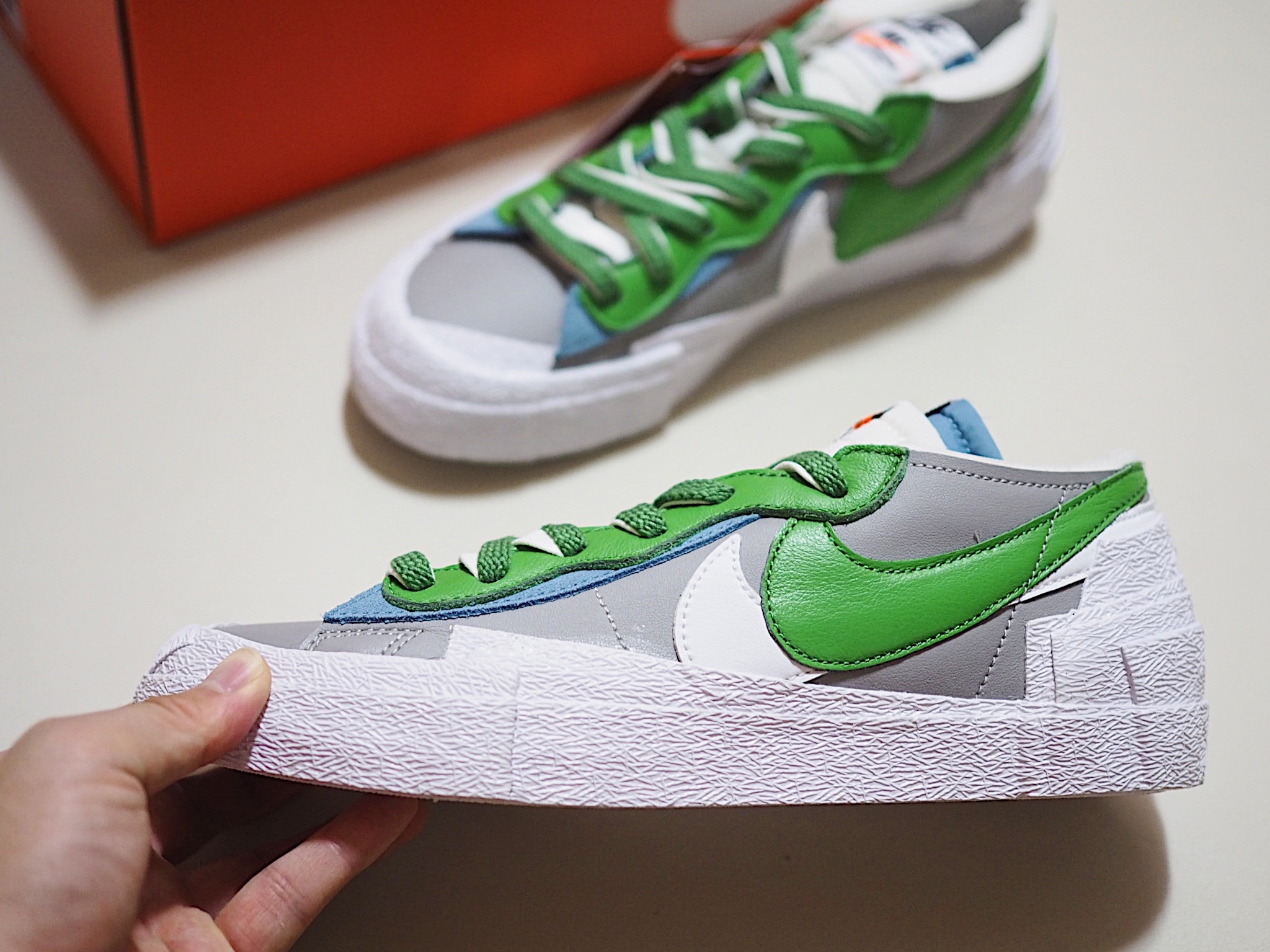 Nike x Sacai Blazer Low Classic Green 착용 스타일 - 3