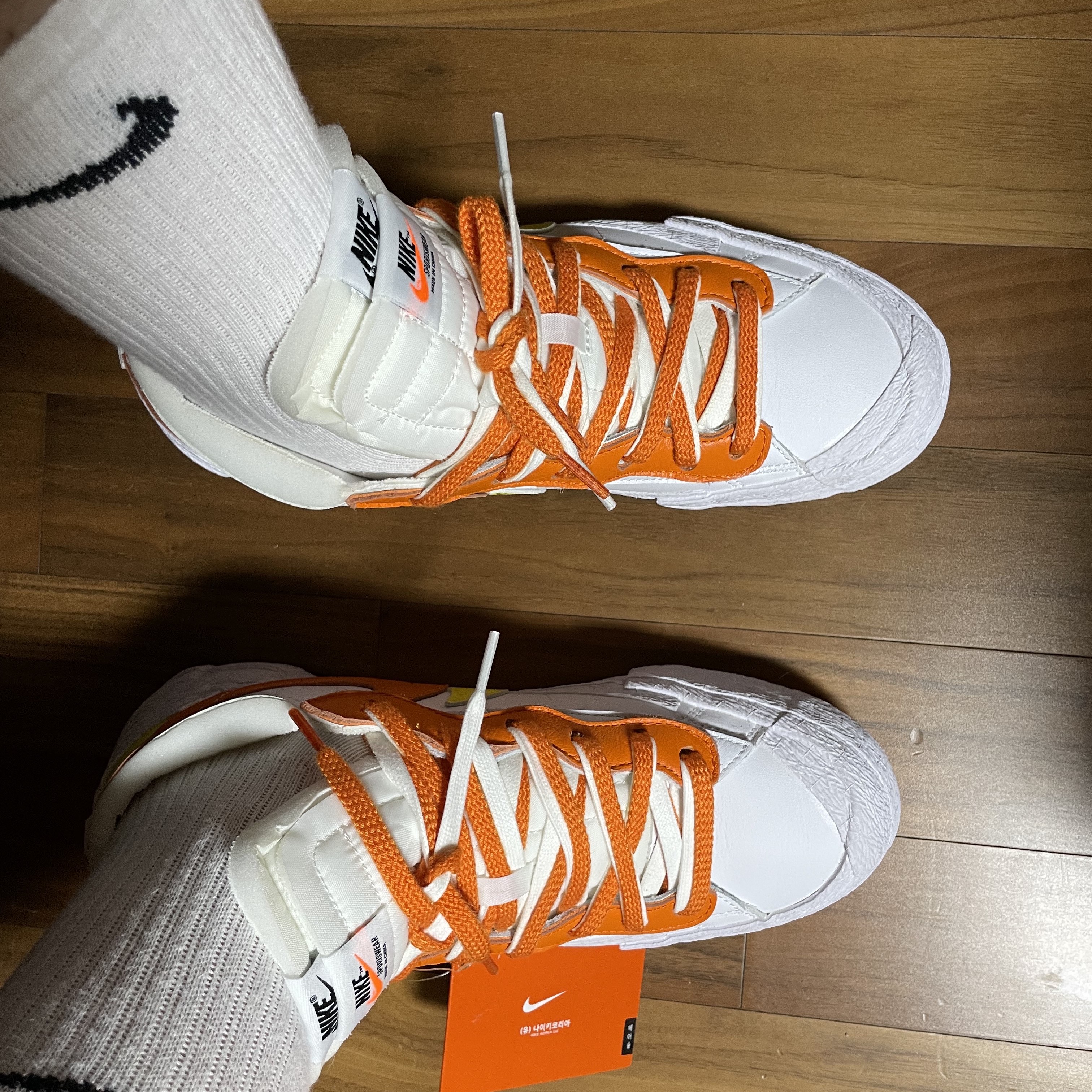 Nike x Sacai Blazer Low Magma Orange 착용 스타일