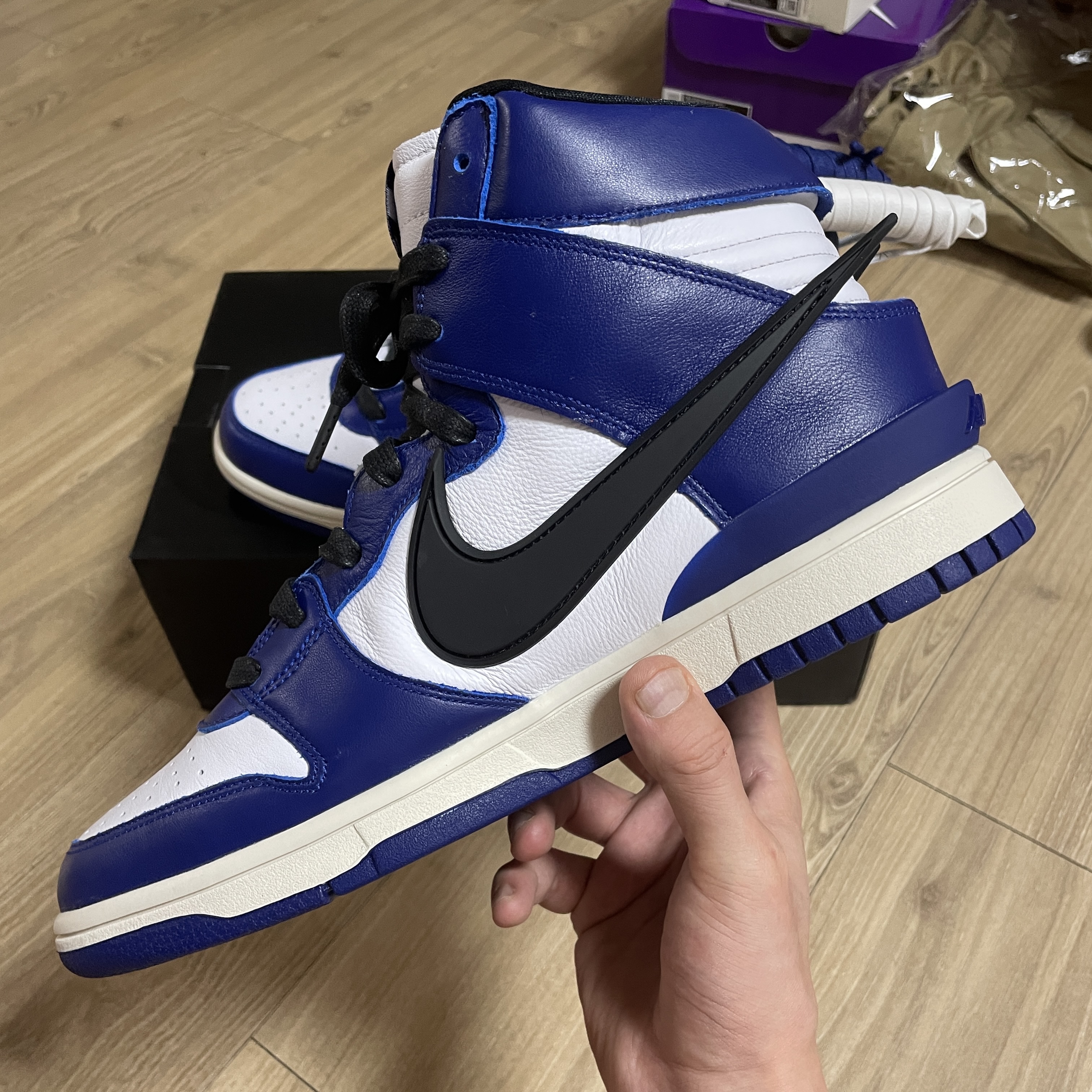 Nike x Ambush Dunk High Deep Royal Blue 착용 스타일 - 2