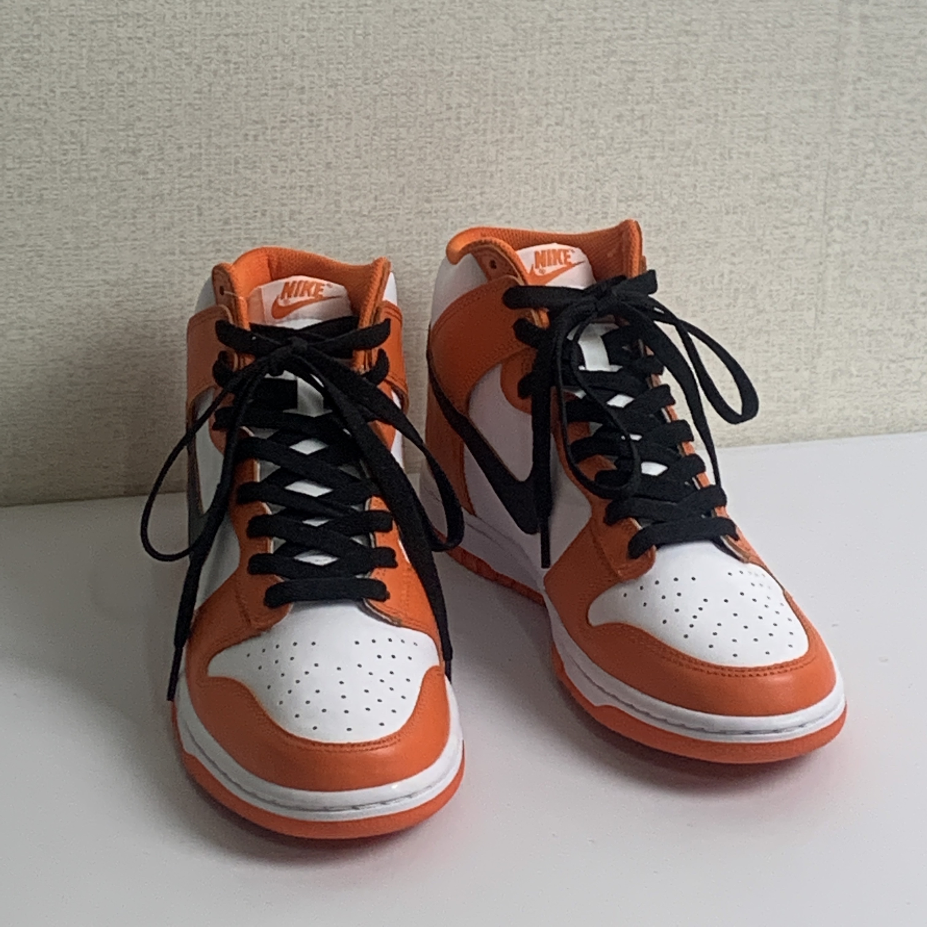 Nike Dunk High Retro Orange Blaze 착용 스타일 - 1