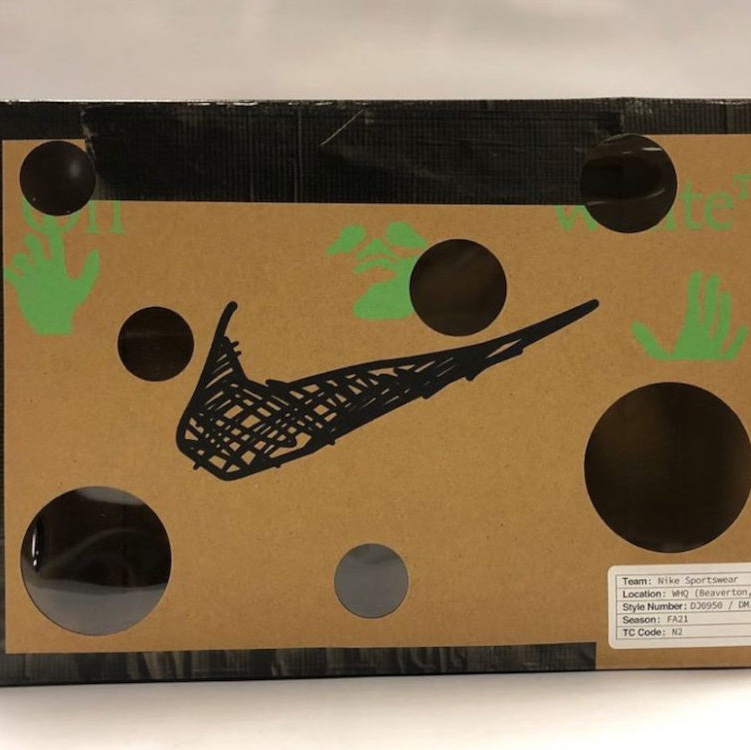 Nike x Off-White Dunk Low University Gold Midnight Navy, Nike x Off-White Dunk Low Pine Green 착용 스타일 - 3
