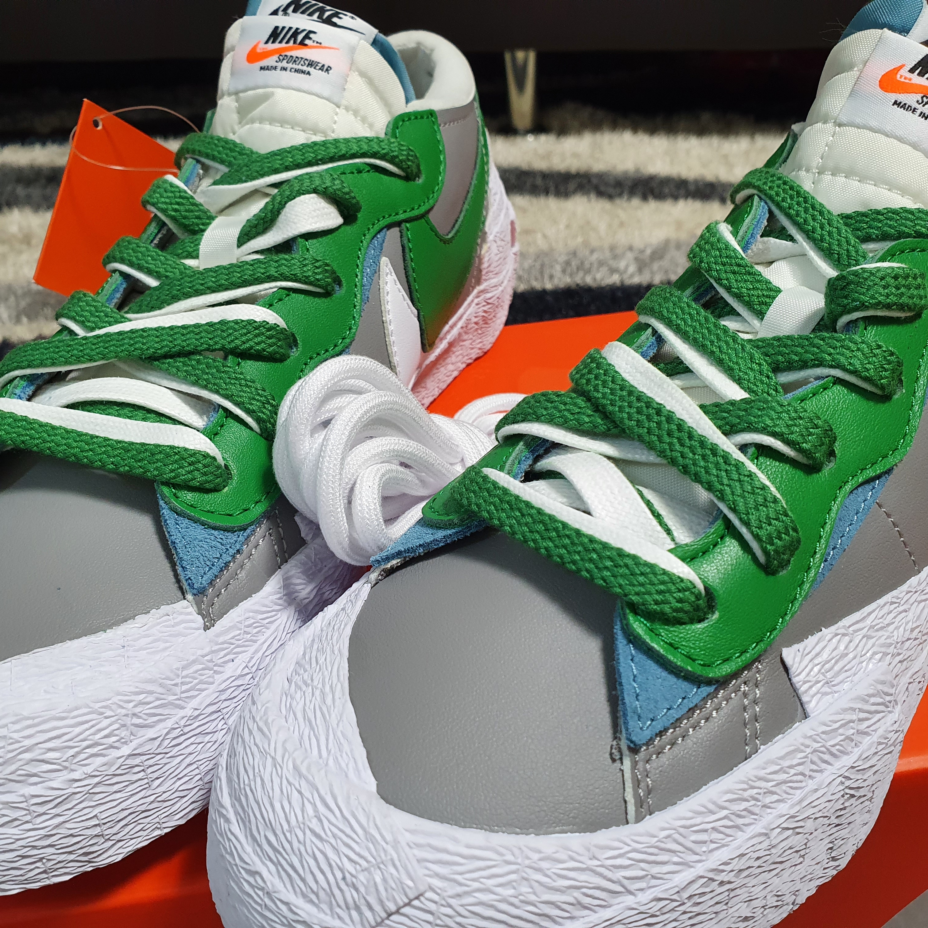 Nike x Sacai Blazer Low Classic Green 착용 스타일 - 5