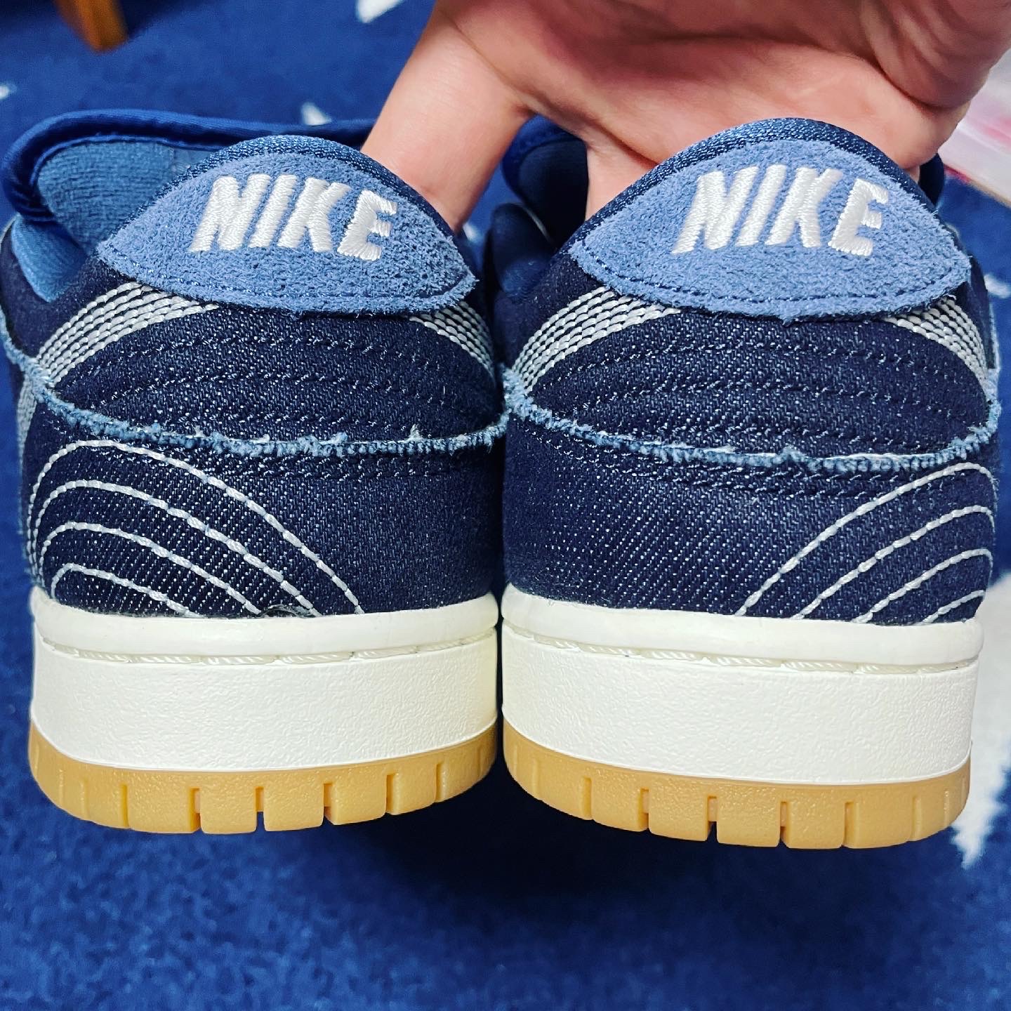 Nike SB Dunk Low Pro Mystic Navy 착용 스타일 - 4