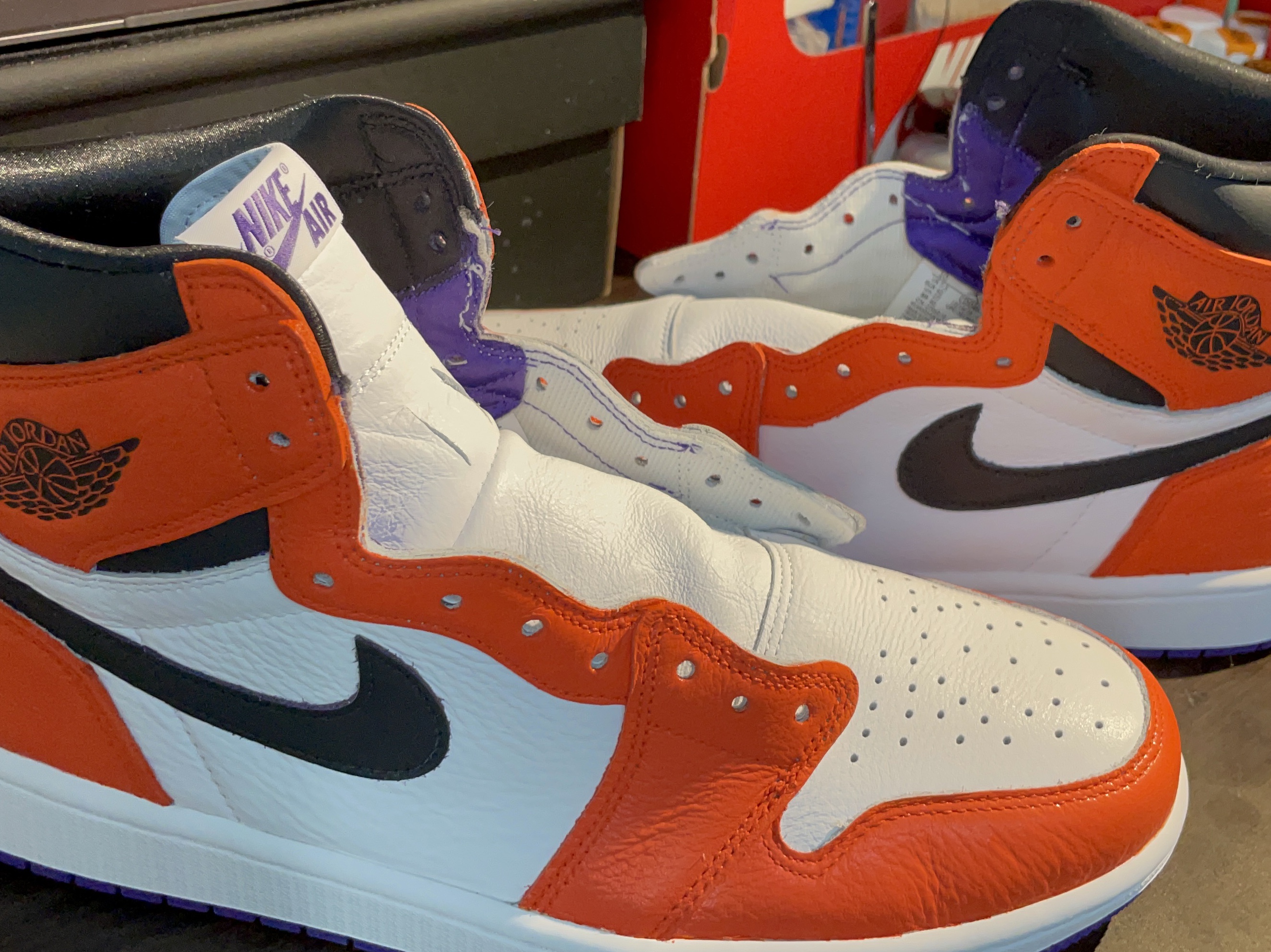 (W) Jordan 1 High OG Court Purple 착용 스타일