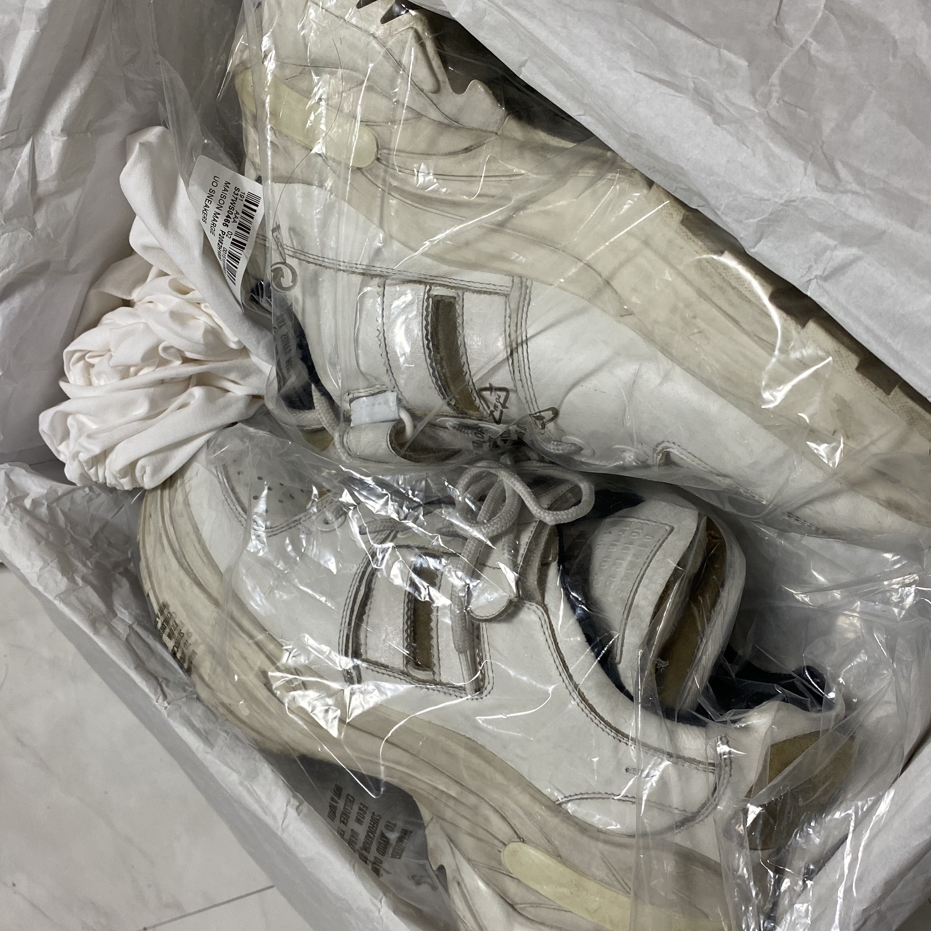 Maison Margiela Low-top Retro Fit Sneakers White 착용 스타일 - 2