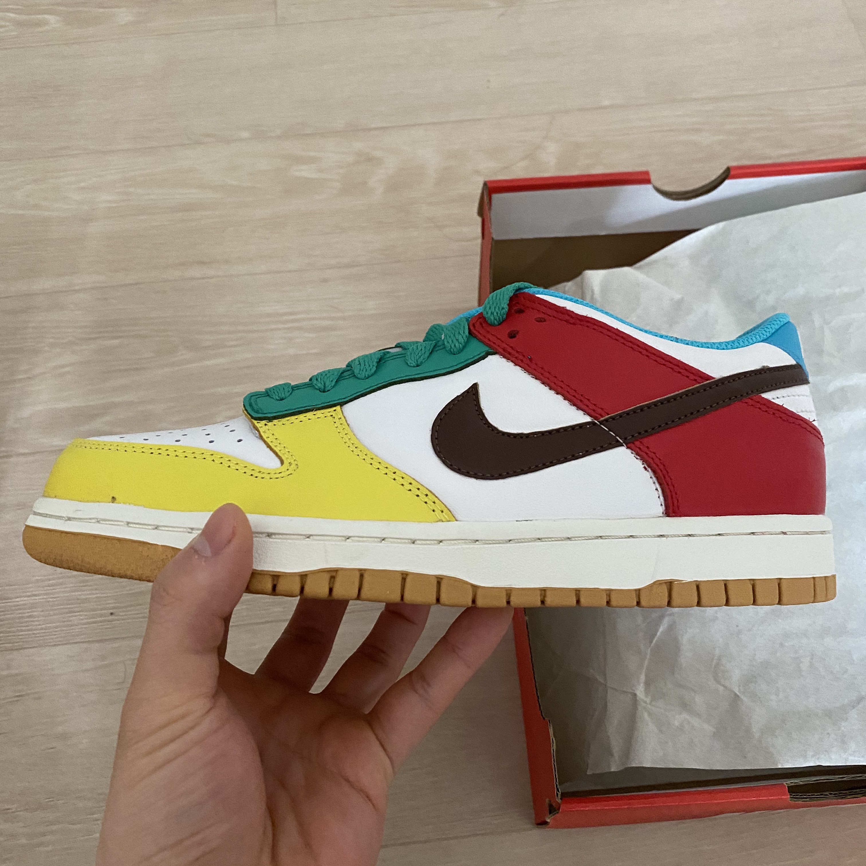Nike Dunk Low SE Free.99 White 착용 스타일 - 2
