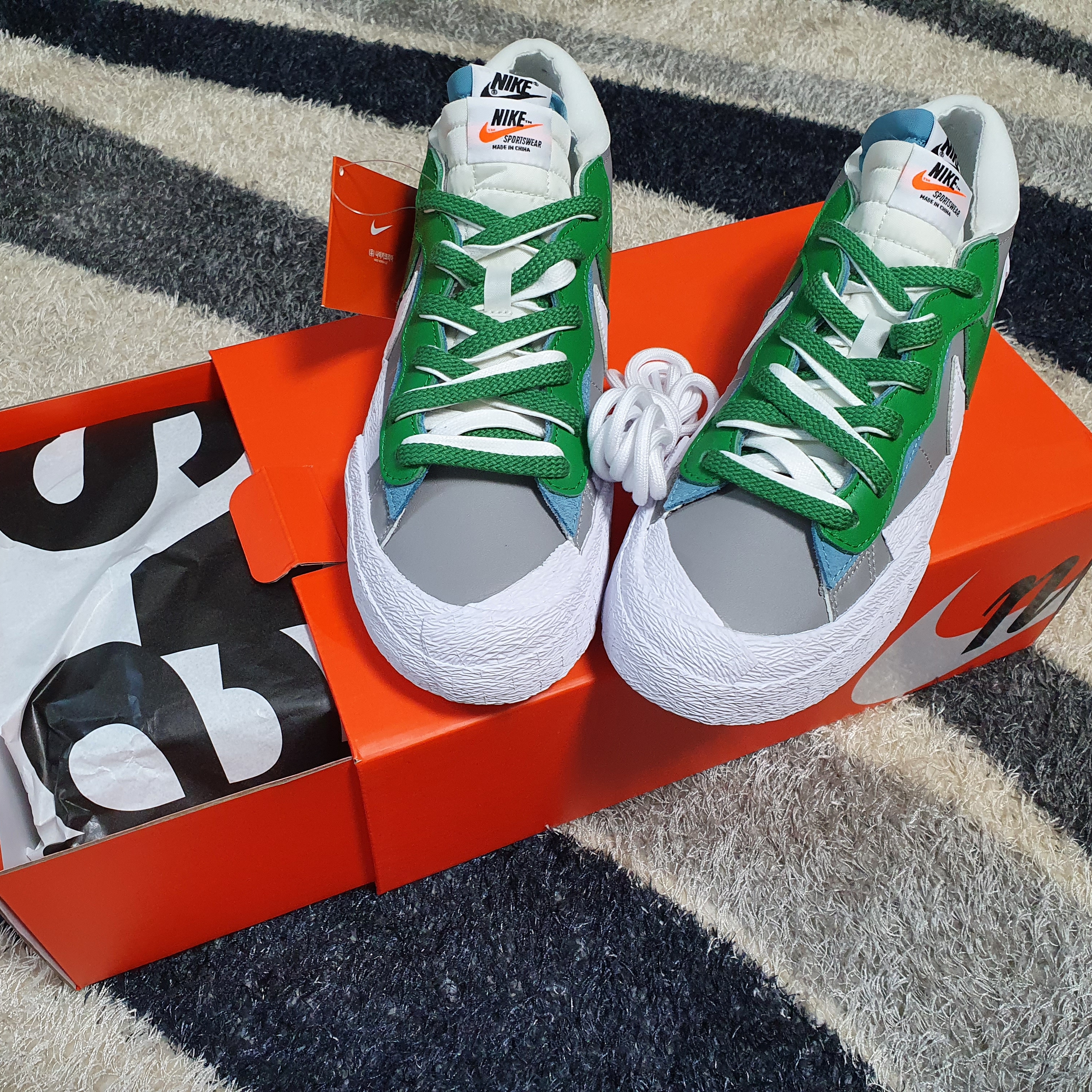 Nike x Sacai Blazer Low Classic Green 착용 스타일 - 4