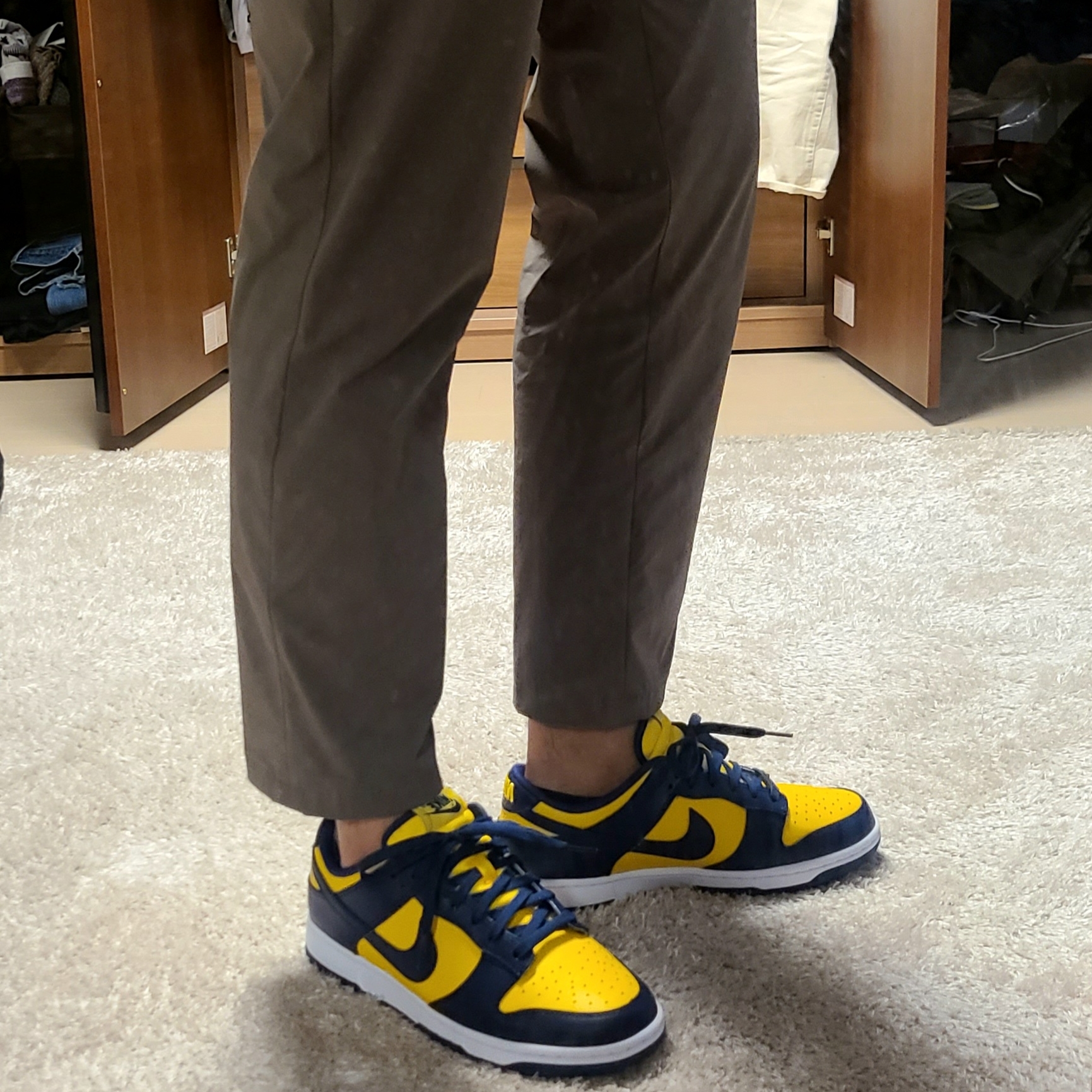 Nike Dunk Low Retro Varsity Maize 착용 스타일 - 1