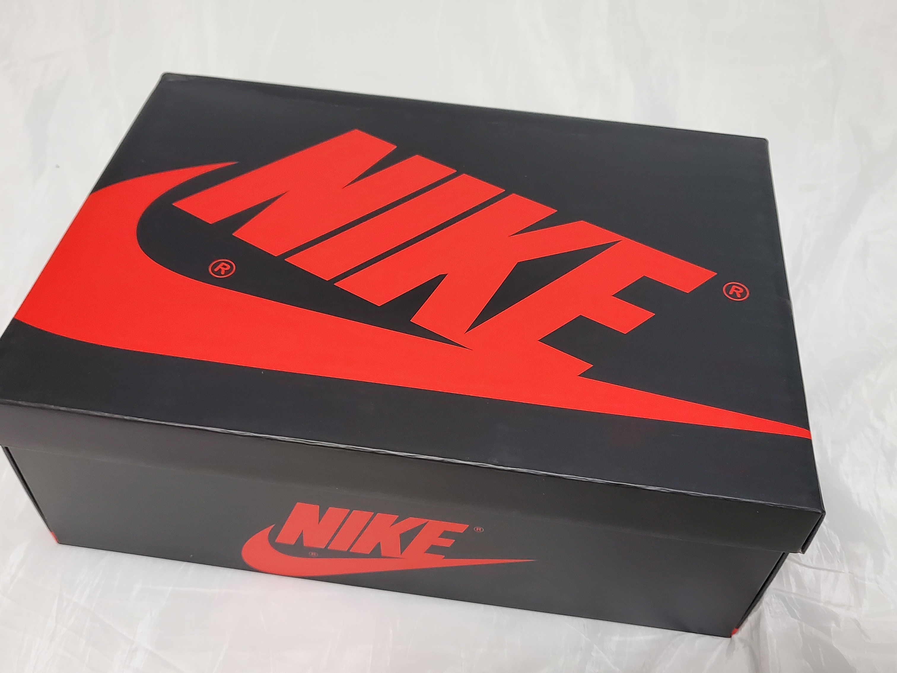 Jordan 1 Retro High OG Light Fusion Red 착용 스타일 - 5