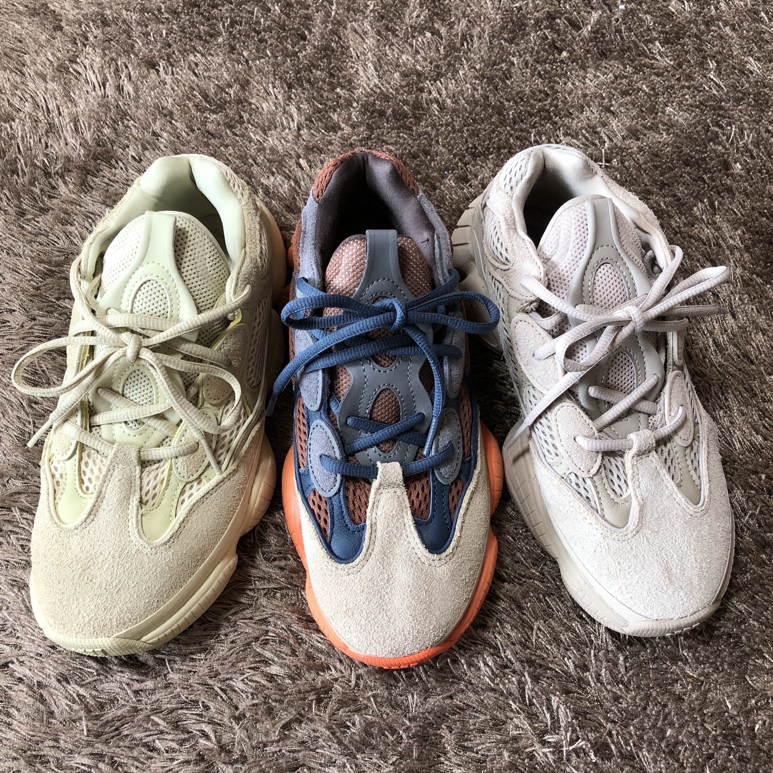 Adidas Yeezy 500 Taupe Light, Adidas Yeezy 500 Enflame 착용 스타일