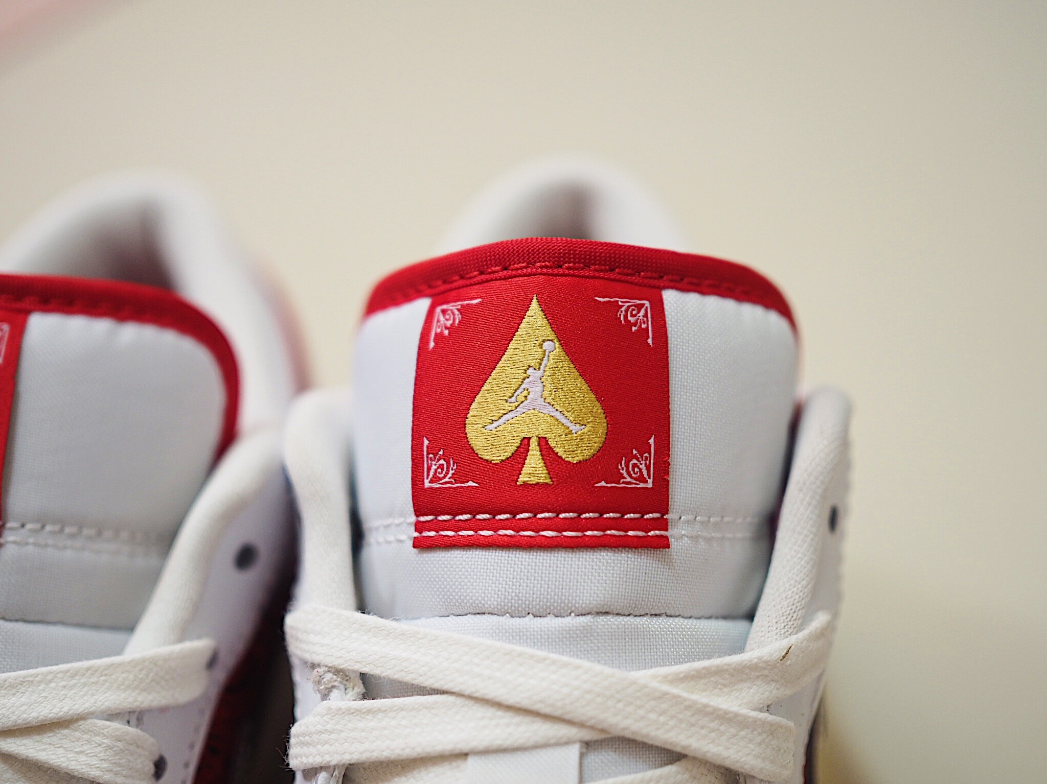 Jordan 1 Low SE Spades 착용 스타일 - 5