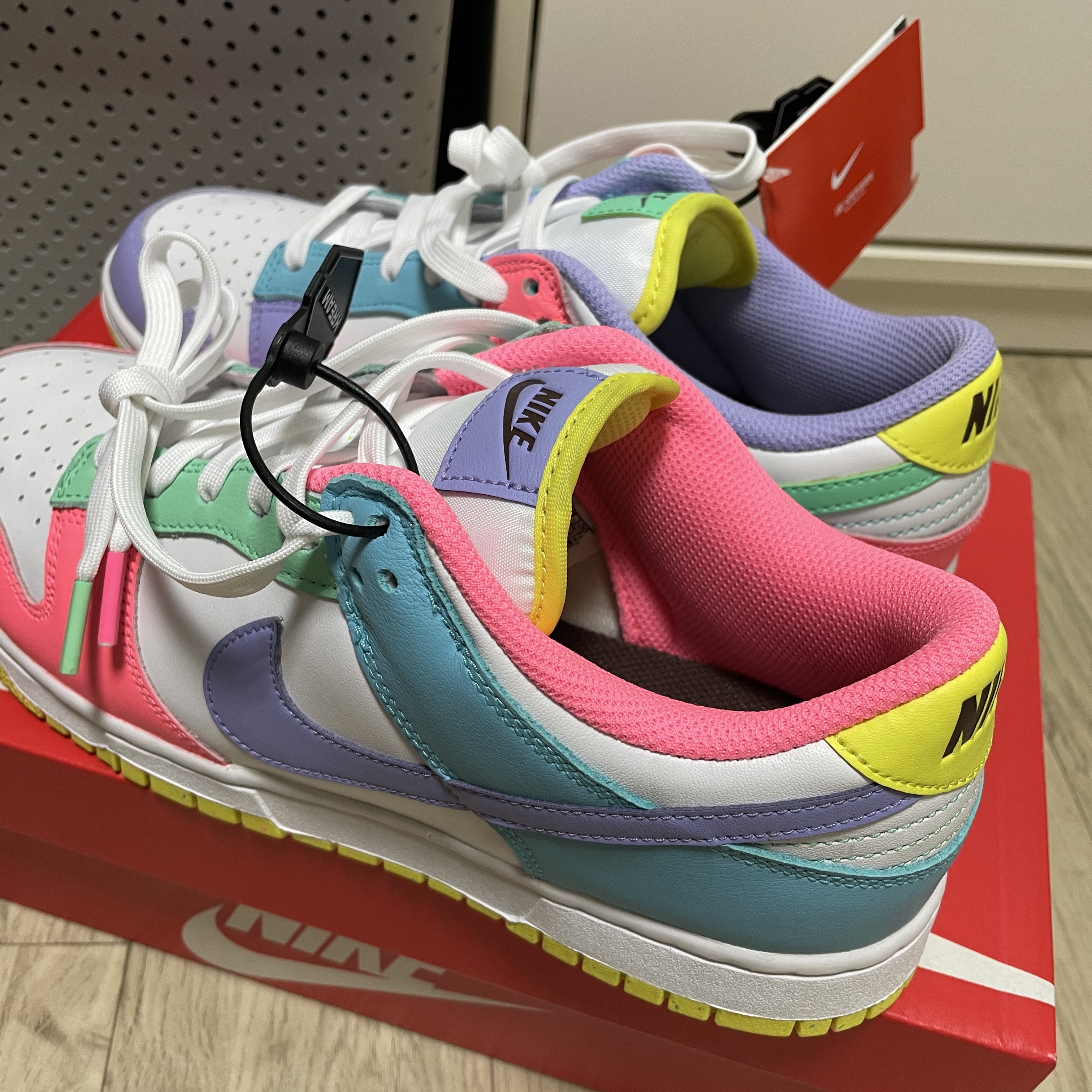 (W) Nike Dunk Low SE Candy 착용 스타일