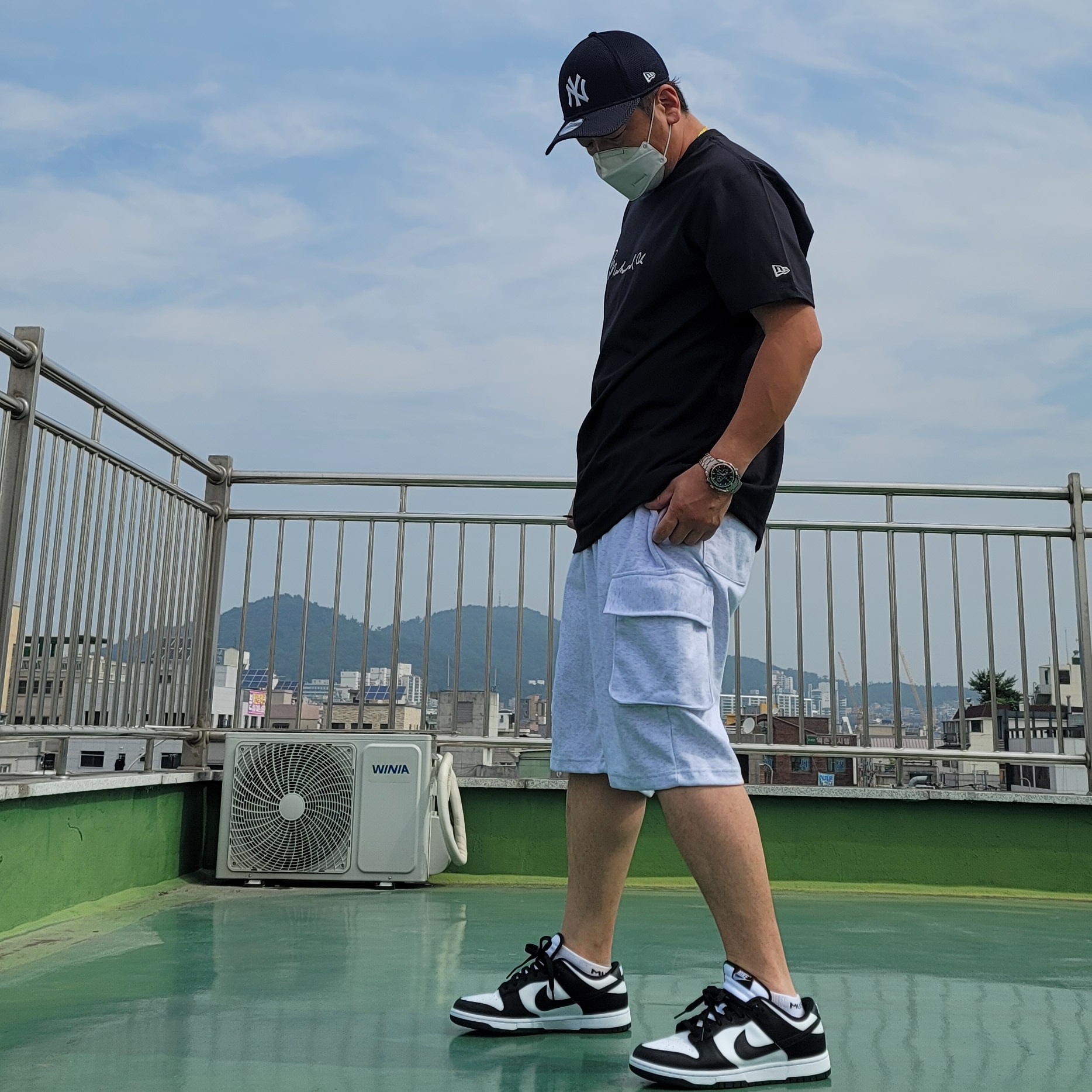 Nike Dunk Low Retro Black 착용 스타일 - 1