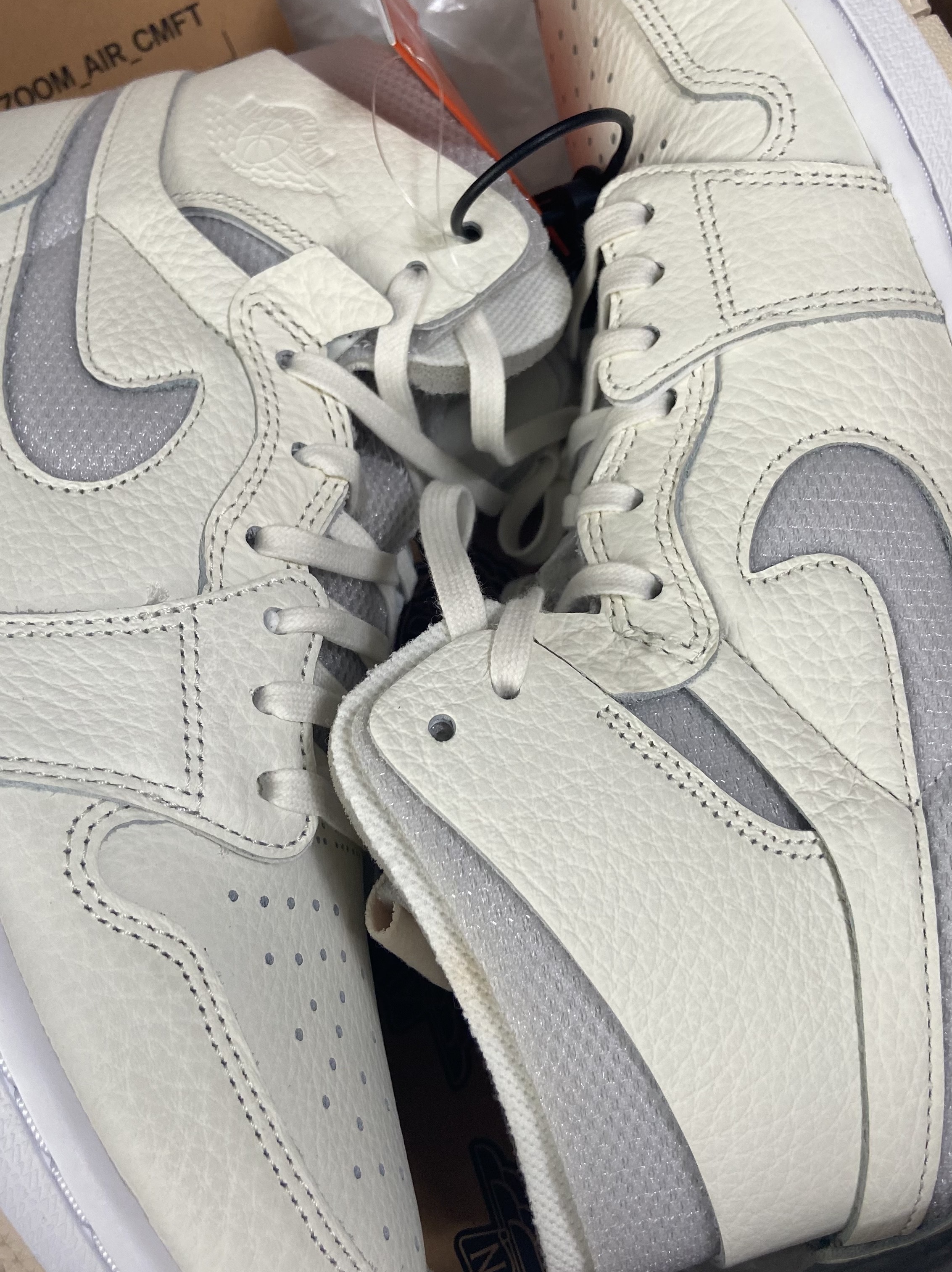 (W) Jordan 1 Zoom Air CMFT Sail 착용 스타일 - 2