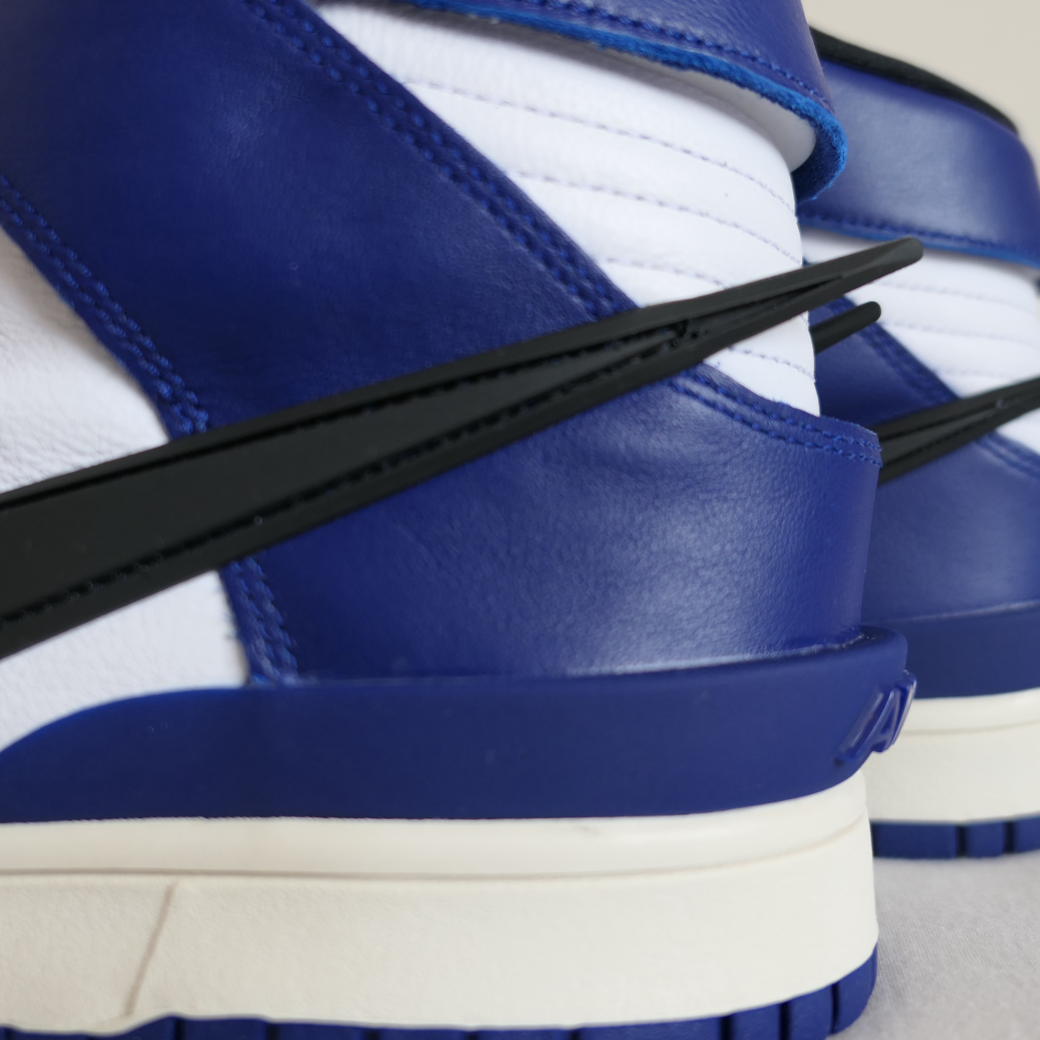 Nike x Ambush Dunk High Deep Royal Blue 착용 스타일 - 3