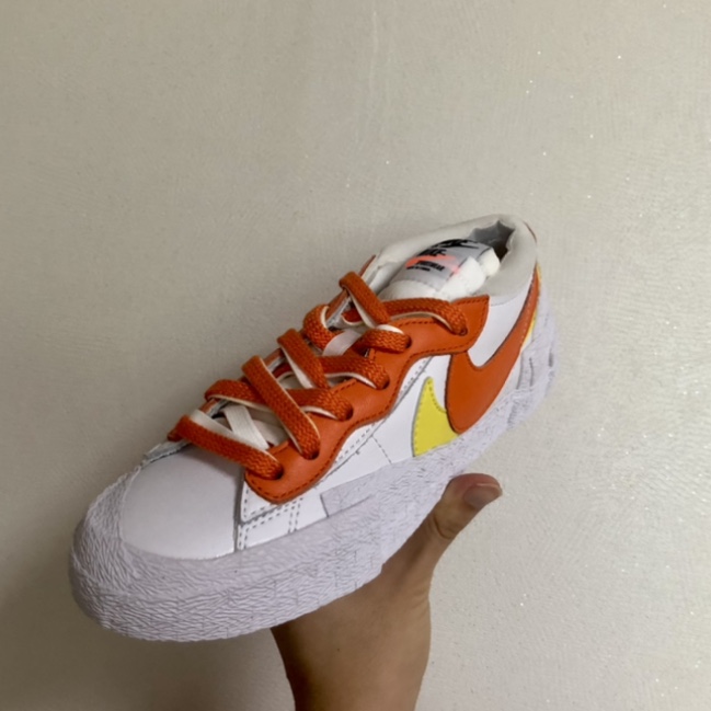 Nike x Sacai Blazer Low Magma Orange 착용 스타일