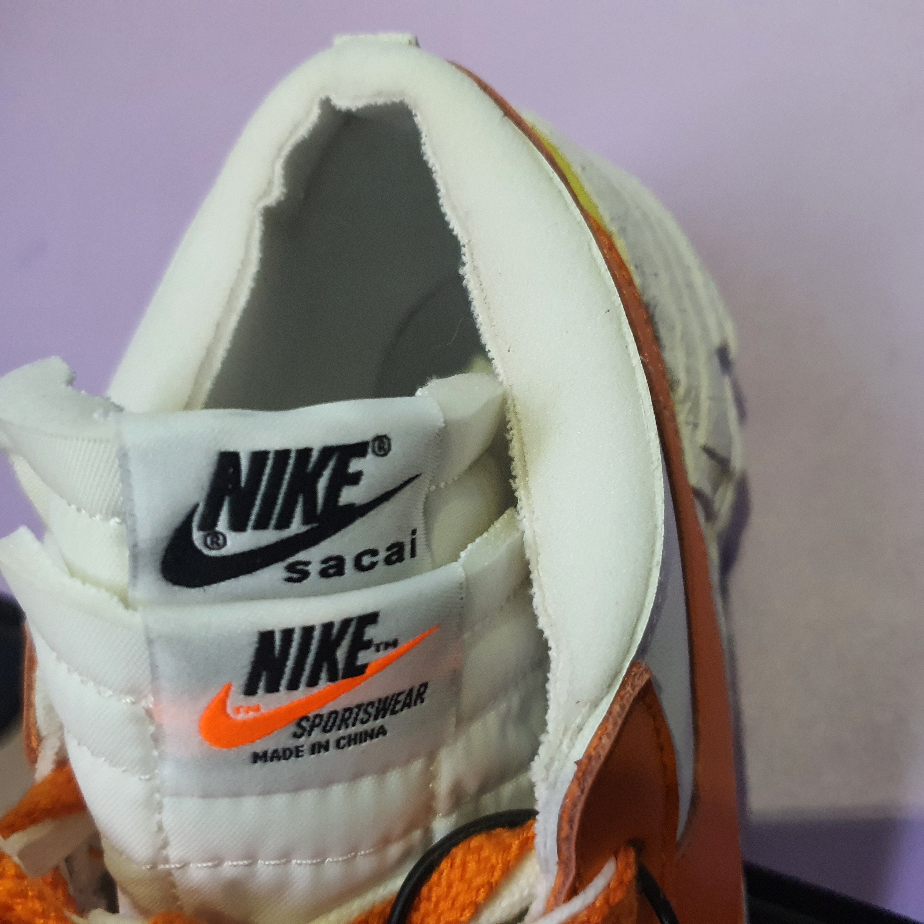 Nike x Sacai Blazer Low Magma Orange 착용 스타일 - 2