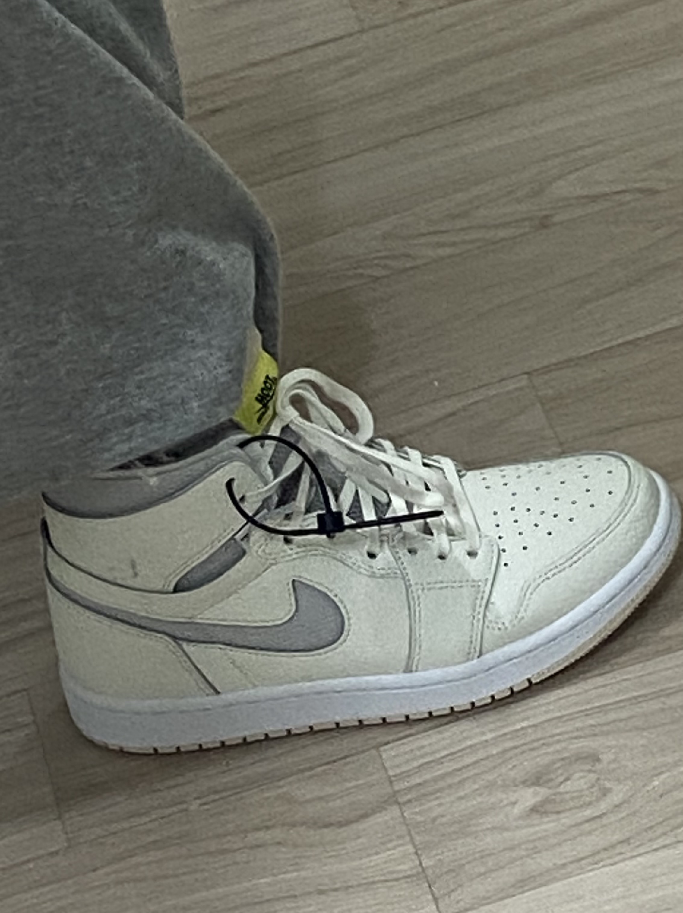 (W) Jordan 1 Zoom Air CMFT Sail 착용 스타일 - 4