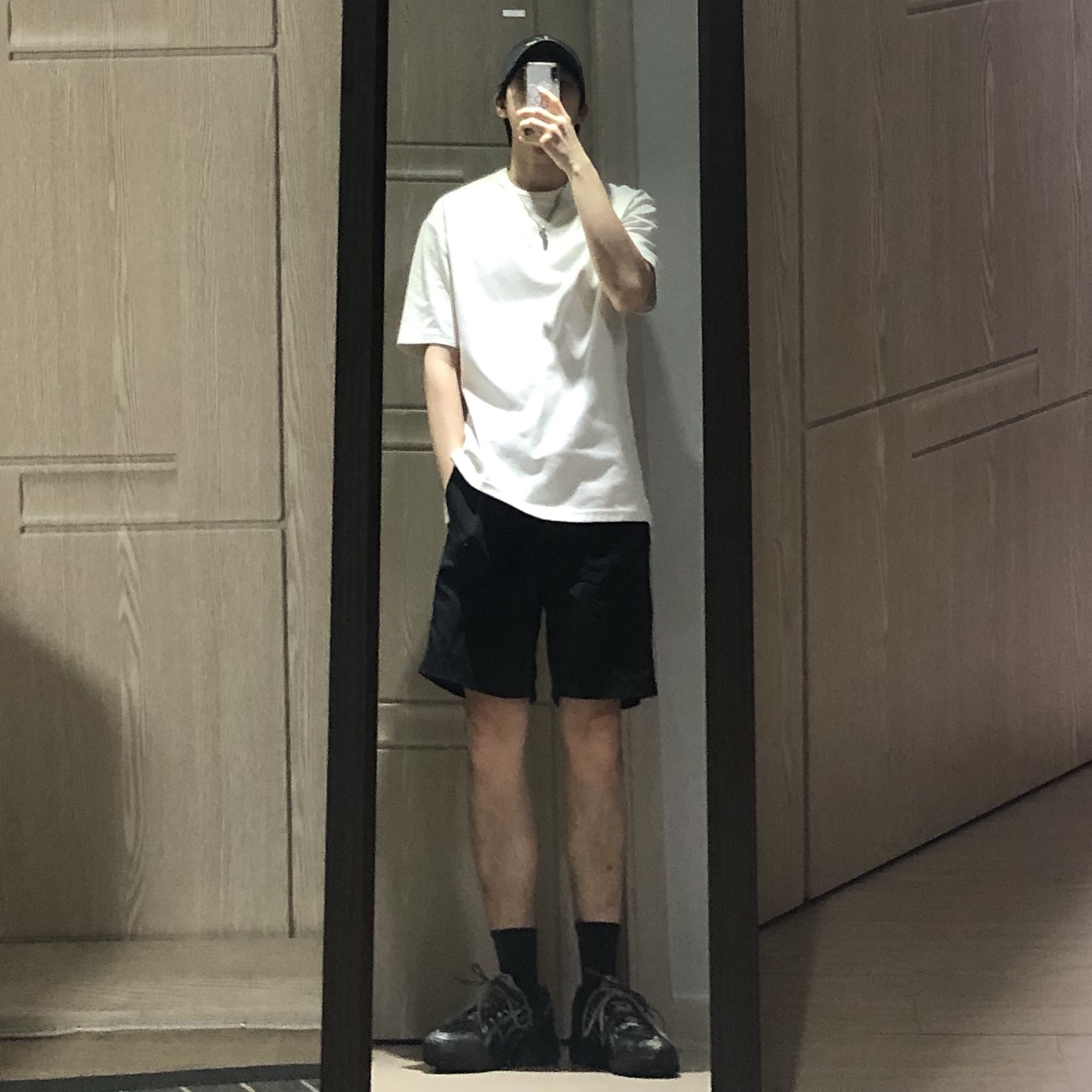 Asics x Andersson Bell Gel-1090 Black Silver 착용 스타일 - 1