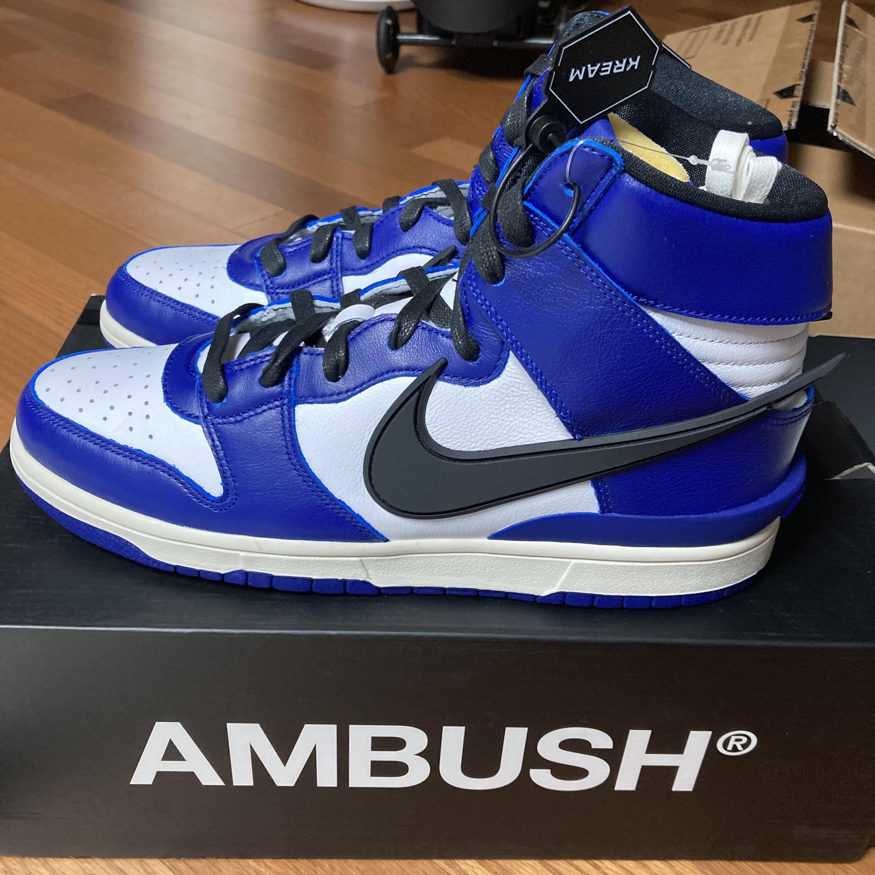 Nike x Ambush Dunk High Deep Royal Blue 착용 스타일 - 1