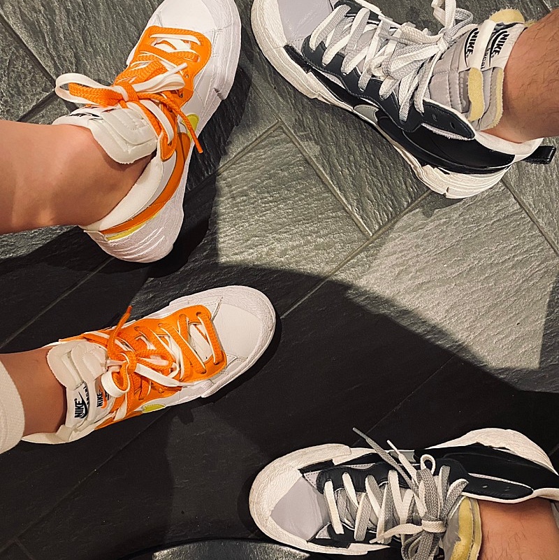 Nike x Sacai Blazer Low Magma Orange, Nike x Sacai Blazer Mid Black Grey 착용 스타일 - 2