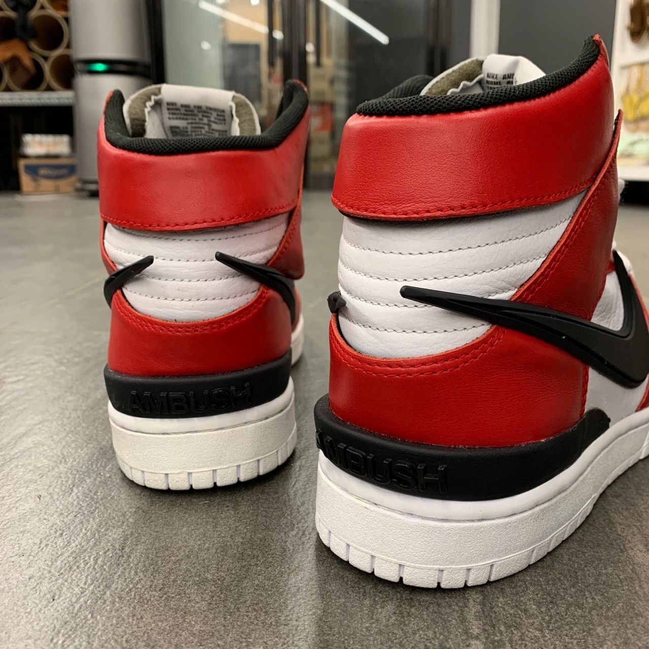 Nike x Ambush Dunk High Black 착용 스타일 - 2