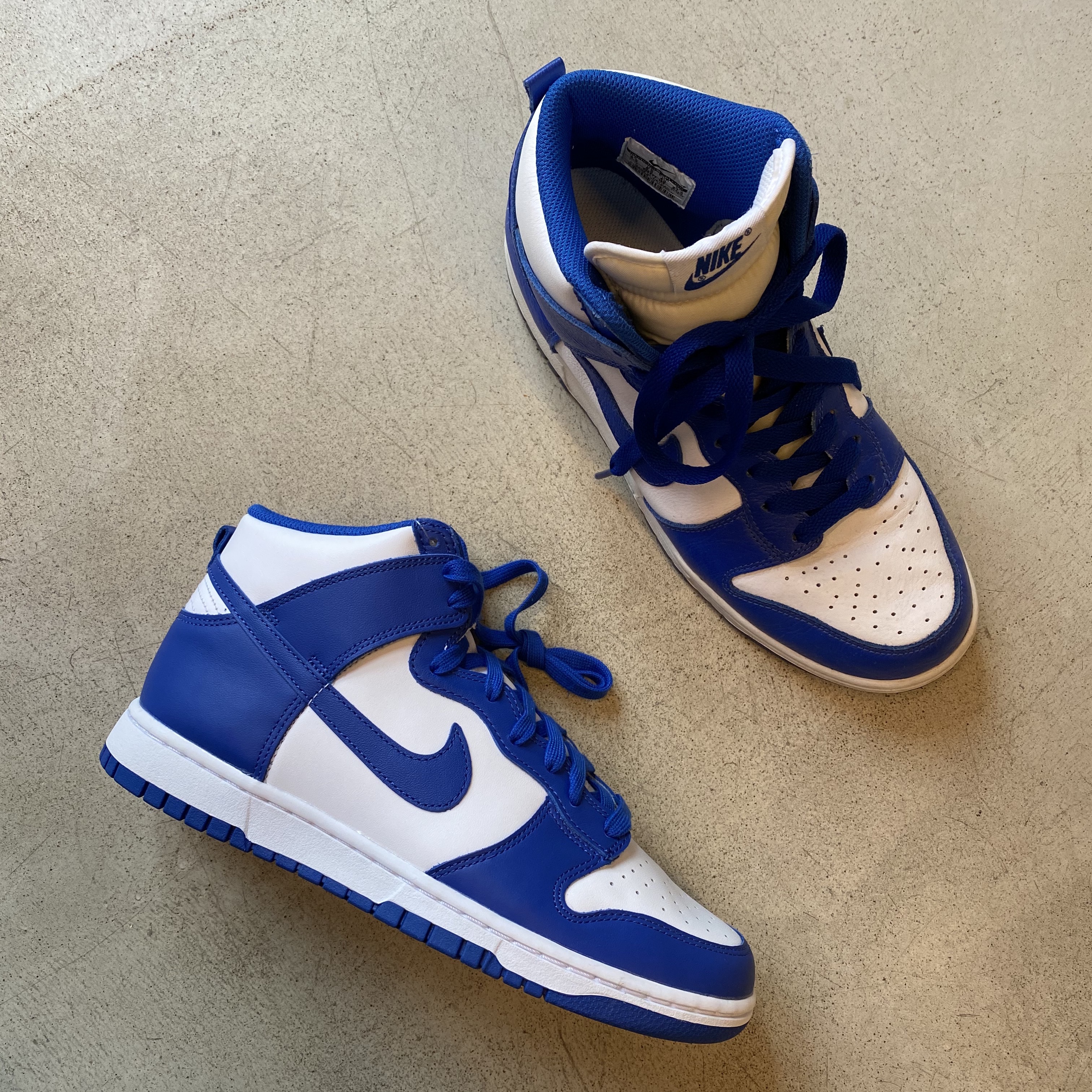 Nike Dunk High Kentucky, Nike Dunk High Retro Game Royal 착용 스타일 - 3
