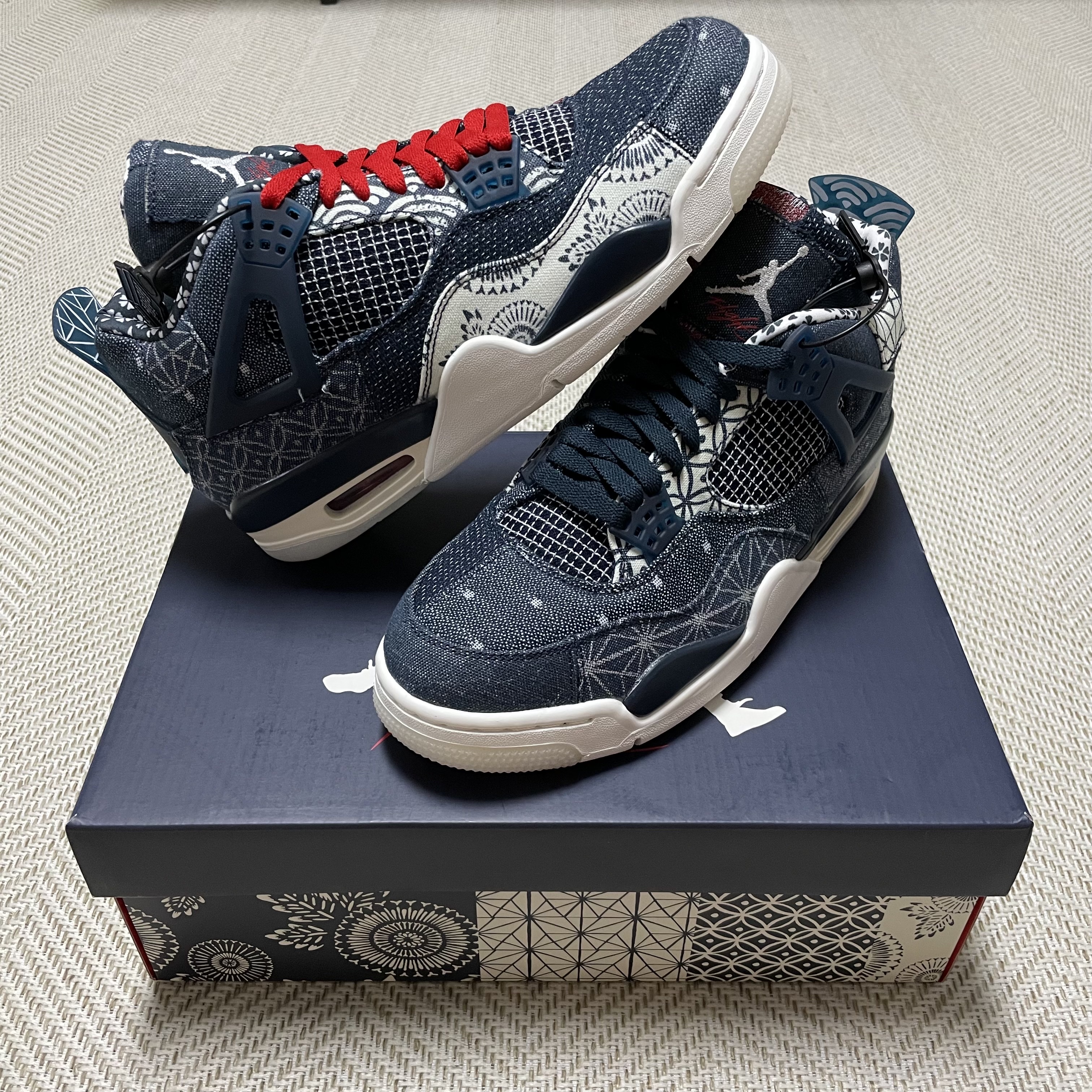 Jordan 4 Retro SE Deep Ocean 착용 스타일