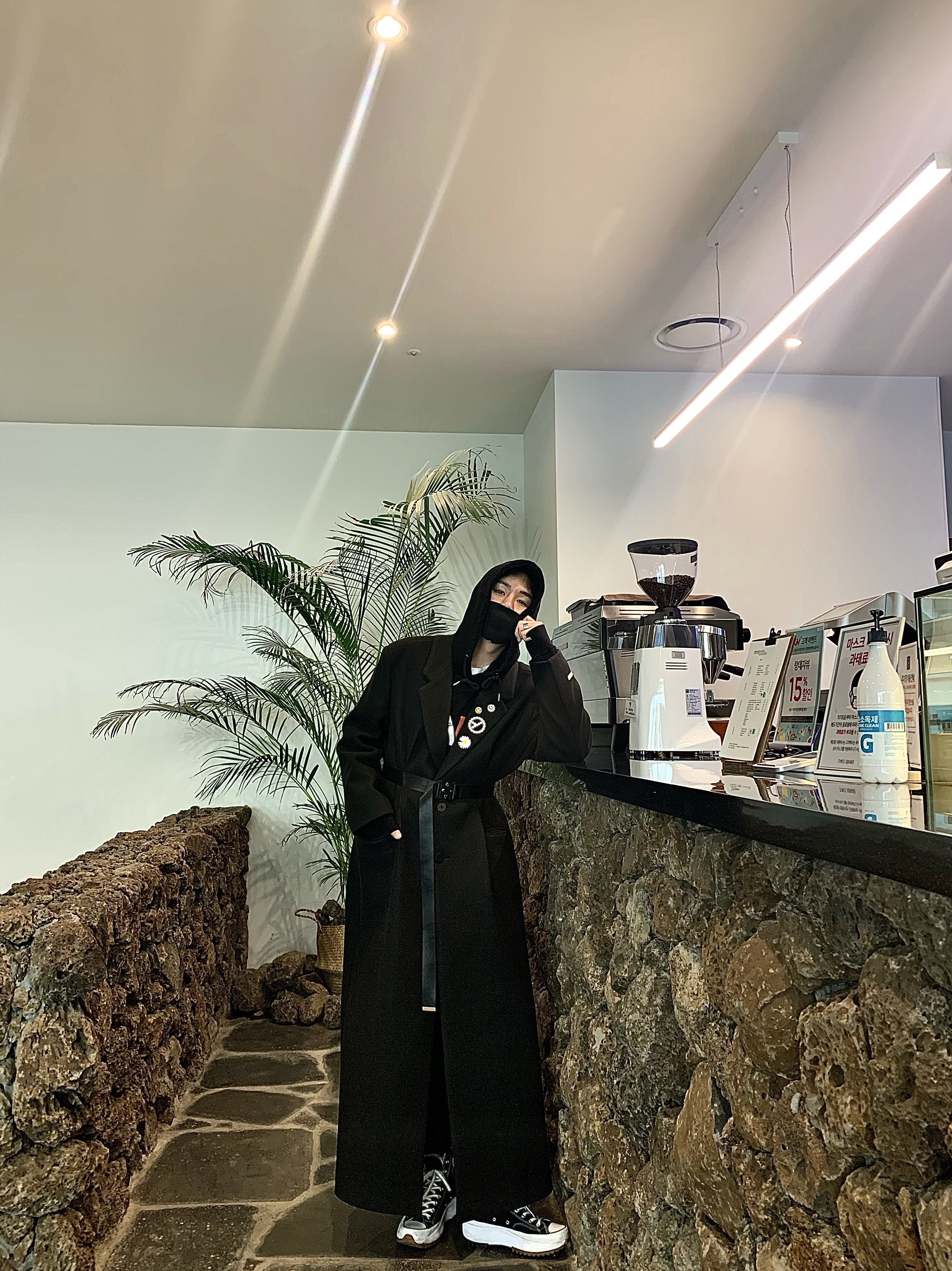 Insta 🕶woo_xxii님의 스타일