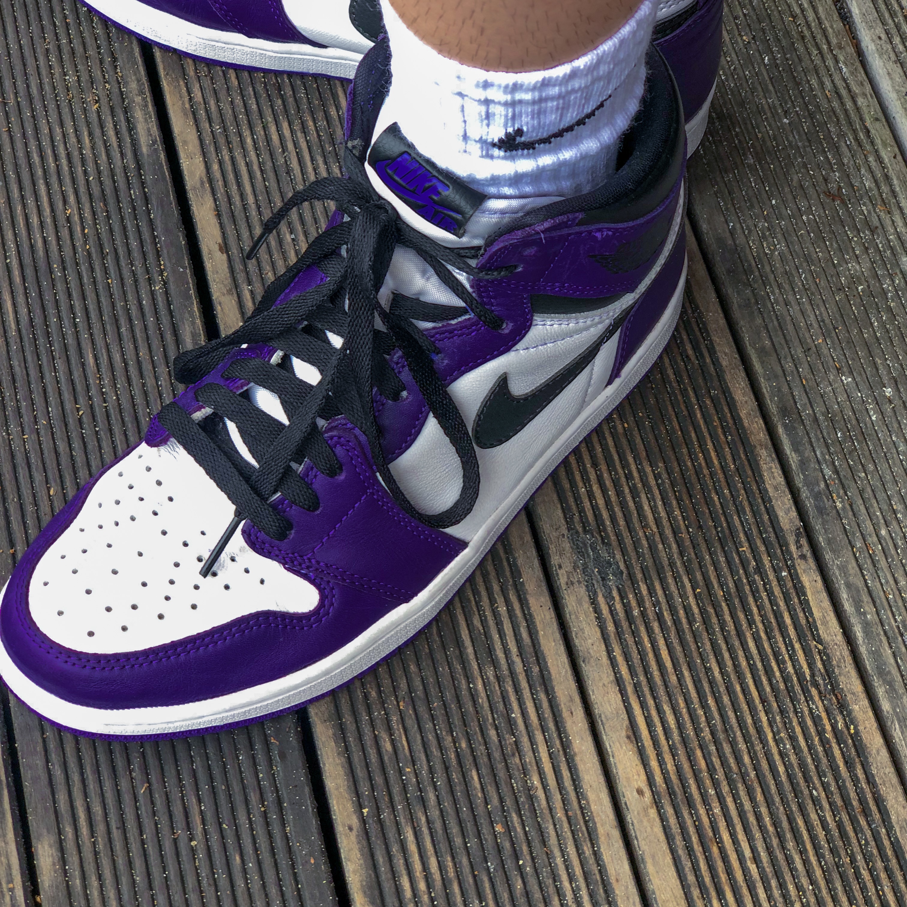 Jordan 1 Retro High OG Black Mocha, Jordan 1 Retro High OG Court Purple 2020 착용 스타일 - 1
