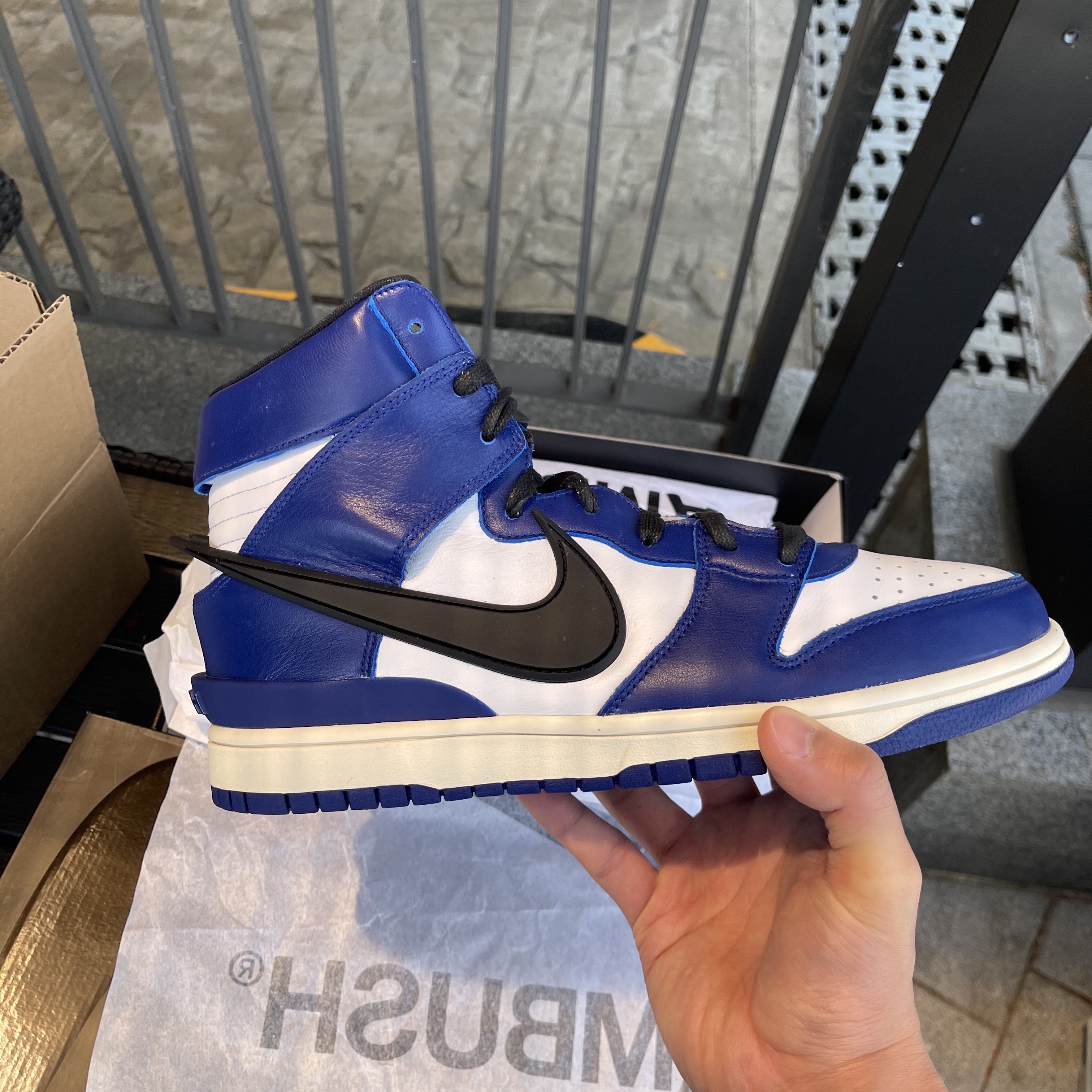 Nike x Ambush Dunk High Deep Royal Blue 착용 스타일