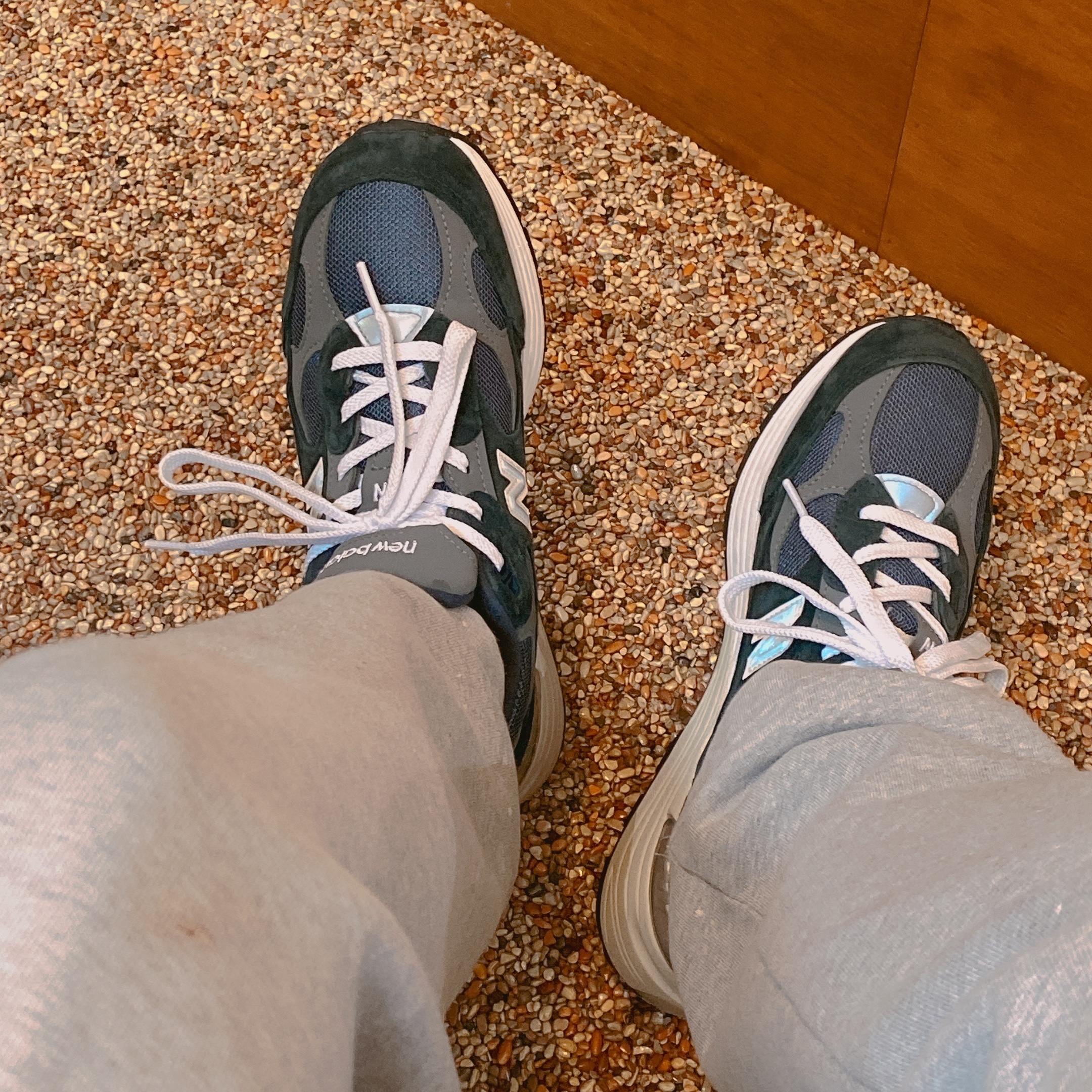 New Balance 992 Made in USA Navy 착용 스타일