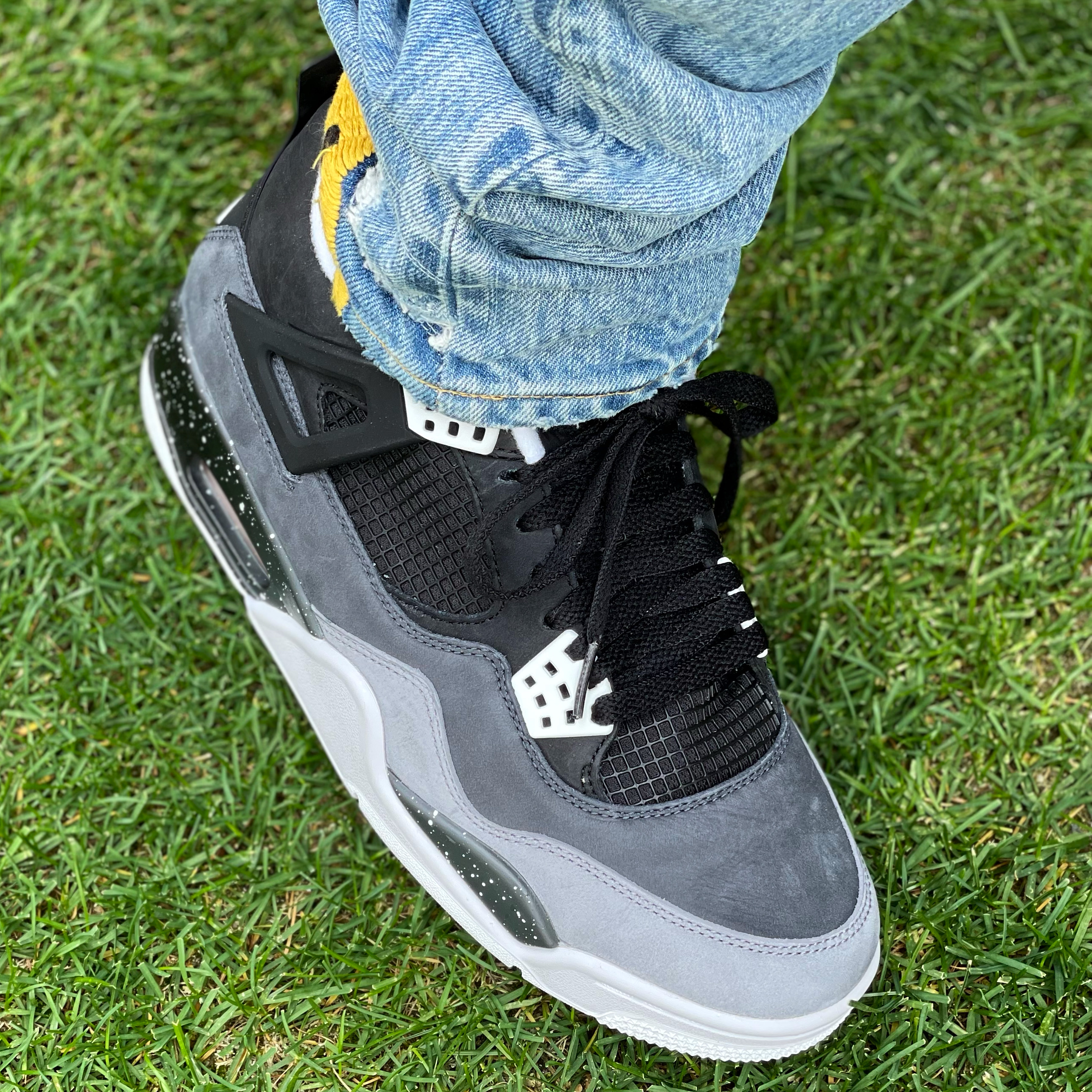 Jordan 4 Retro Fear Pack 착용 스타일