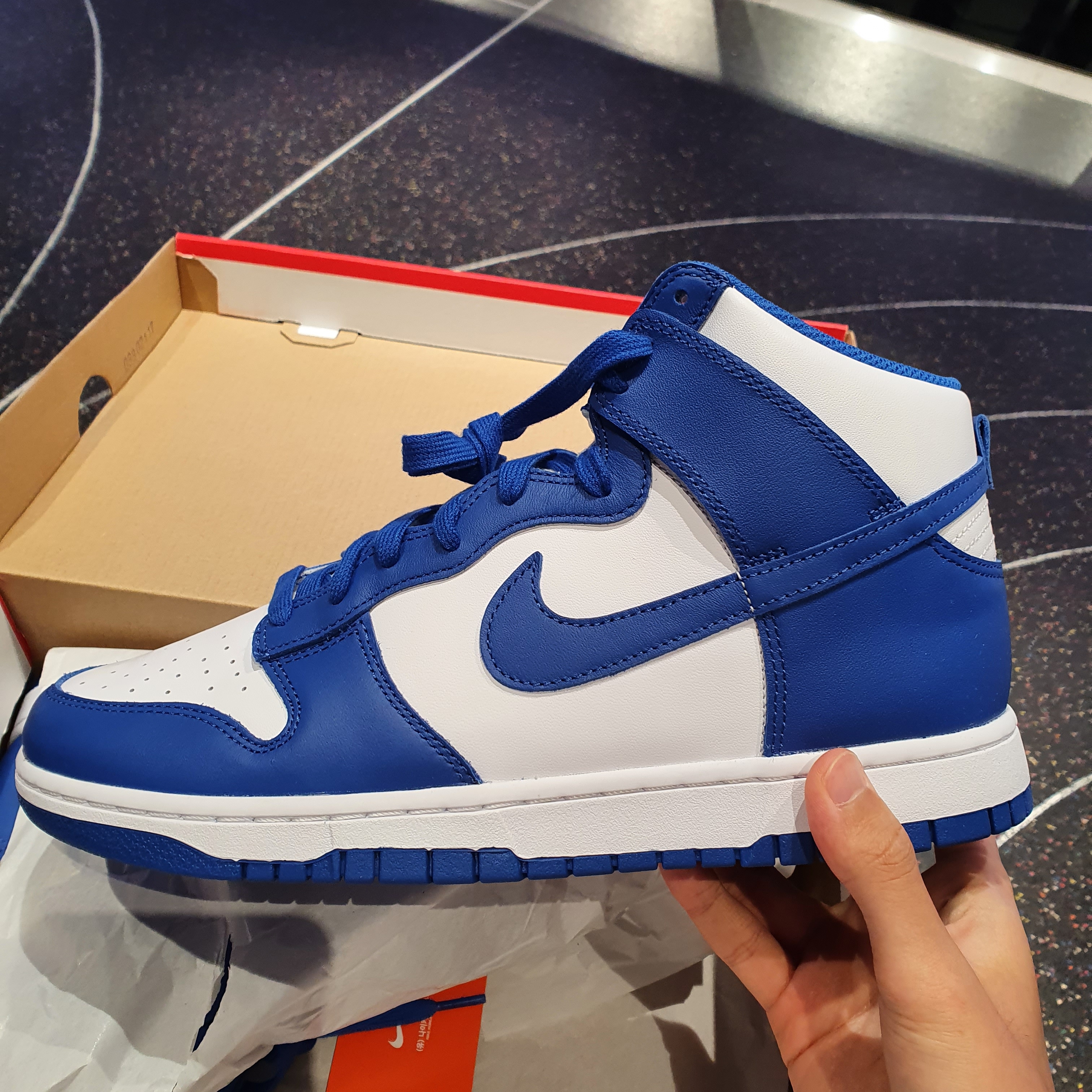 Nike Dunk High Retro Game Royal 착용 스타일
