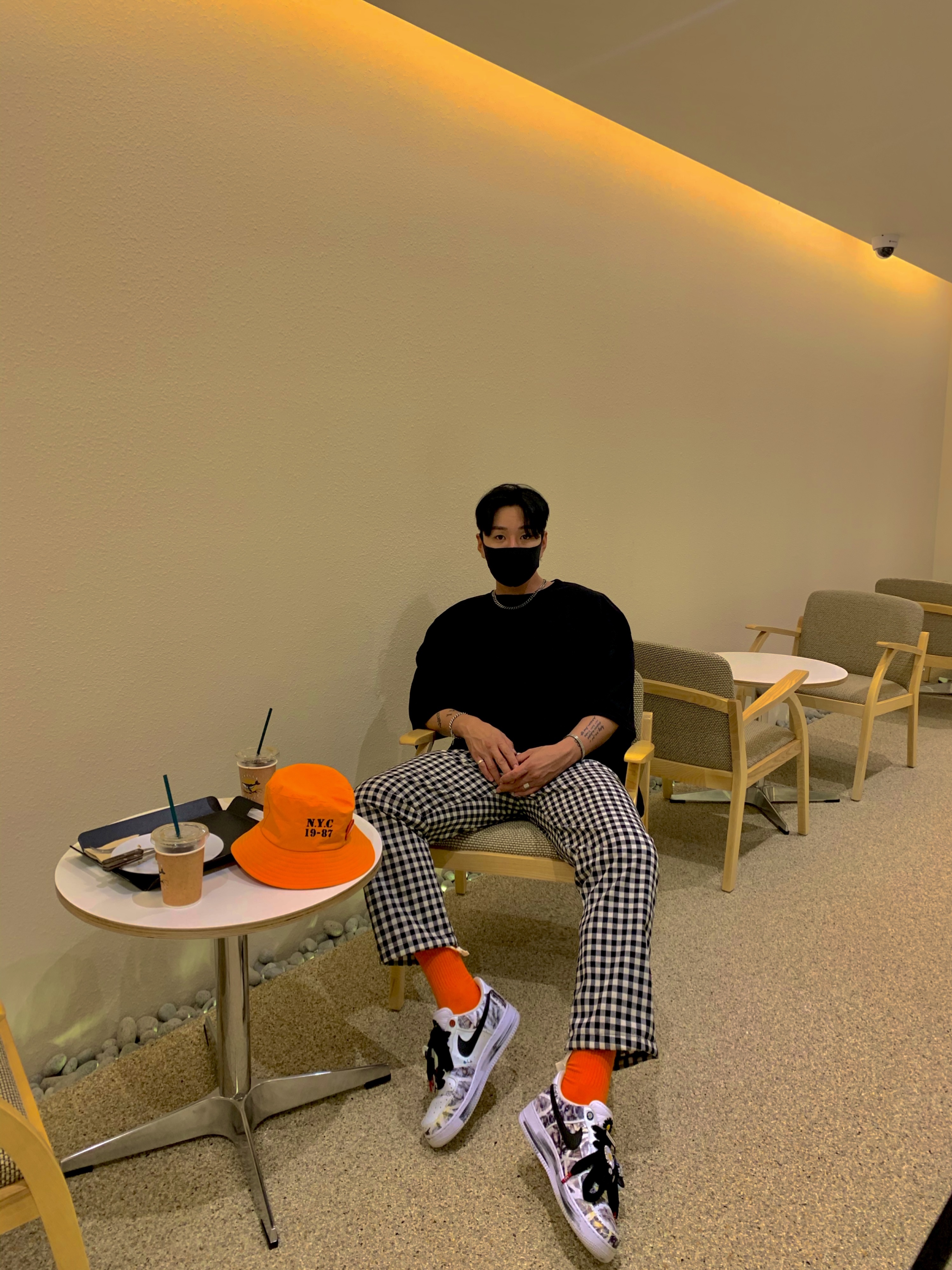Insta 🕶woo_xxii님의 스타일
