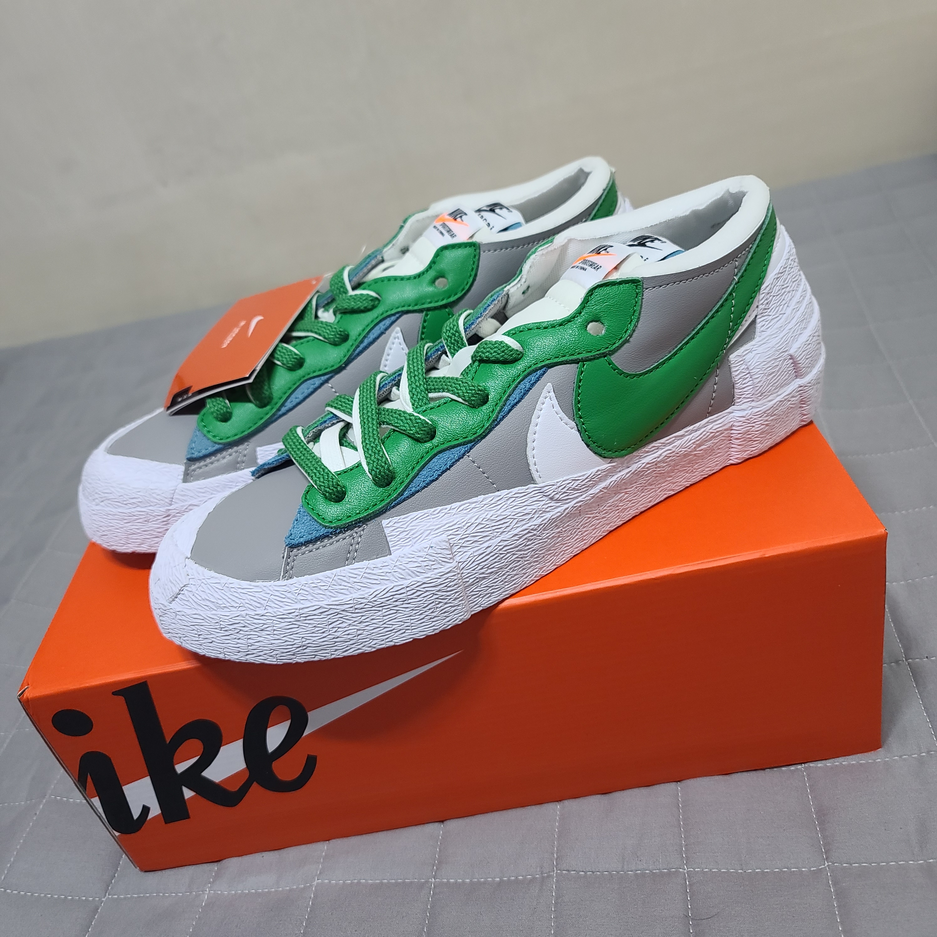 Nike x Sacai Blazer Low Classic Green 착용 스타일