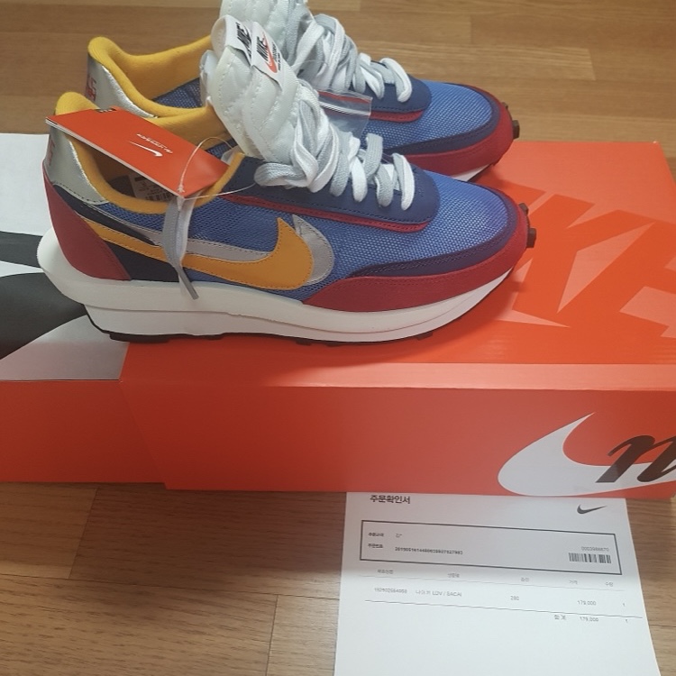 Nike x Sacai LDWaffle Blue Multi 착용 스타일