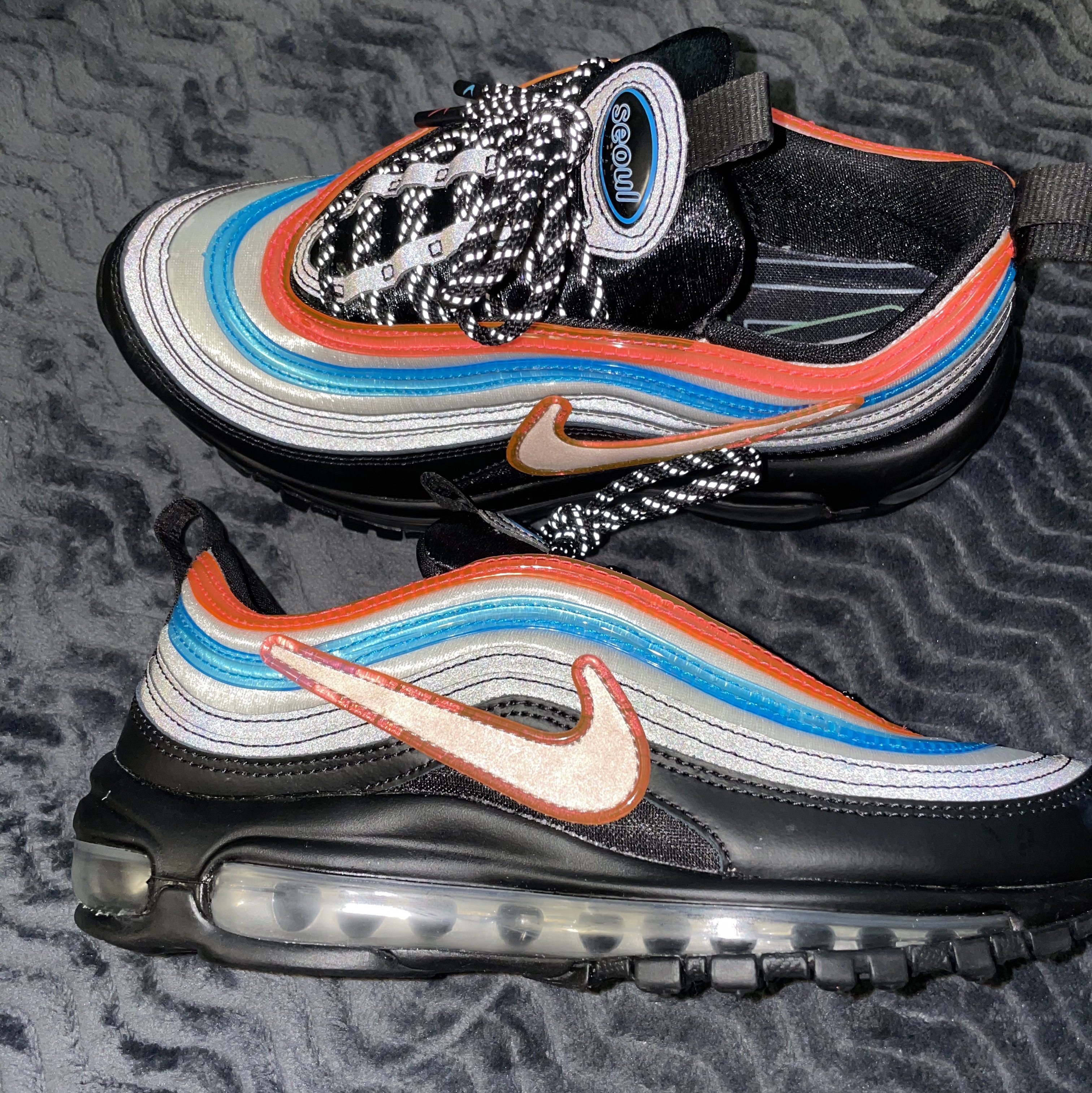 Nike Air Max 97 Neon Seoul 착용 스타일 - 1