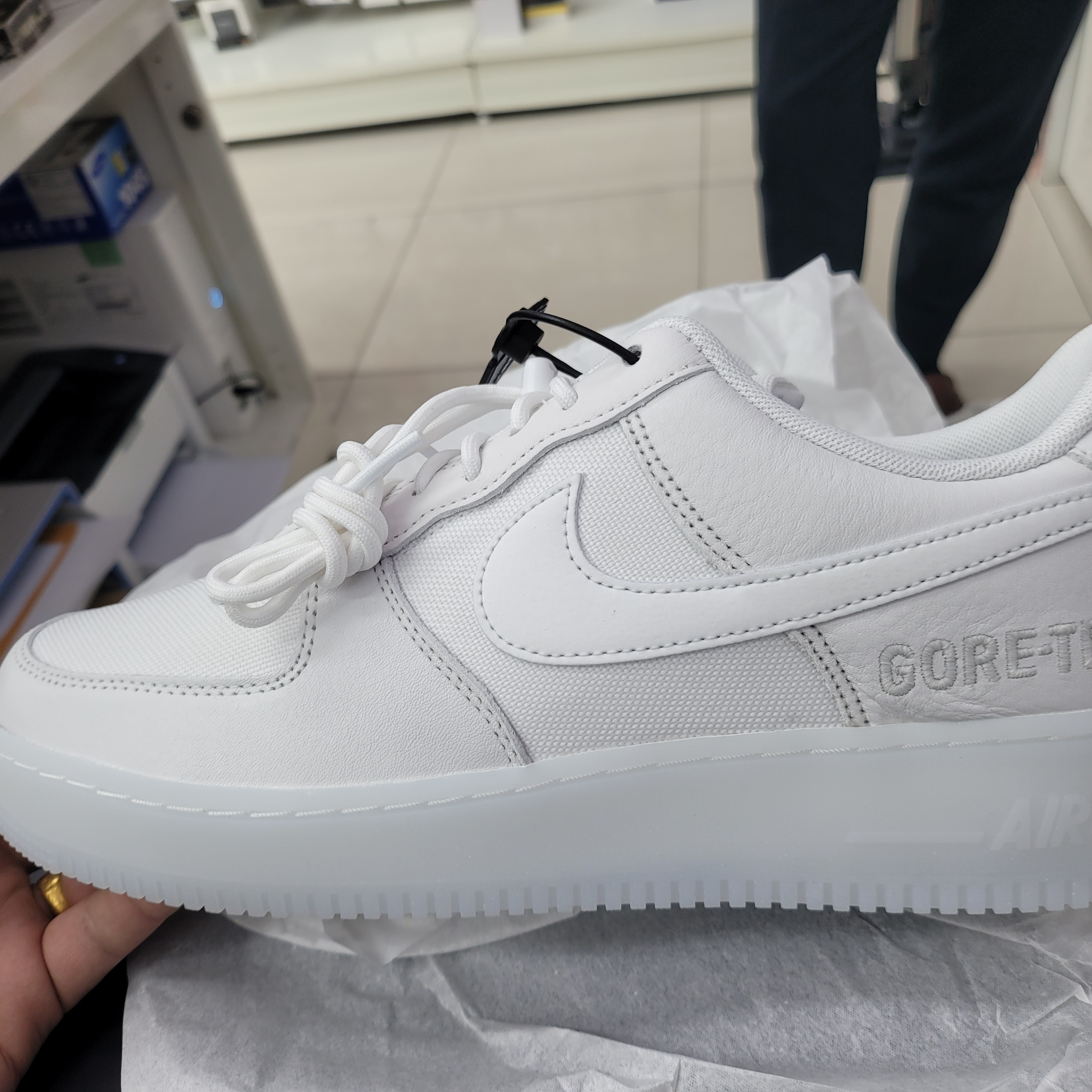 Nike Air Force 1 Low Gore-Tex Summer Shower 착용 스타일 - 1