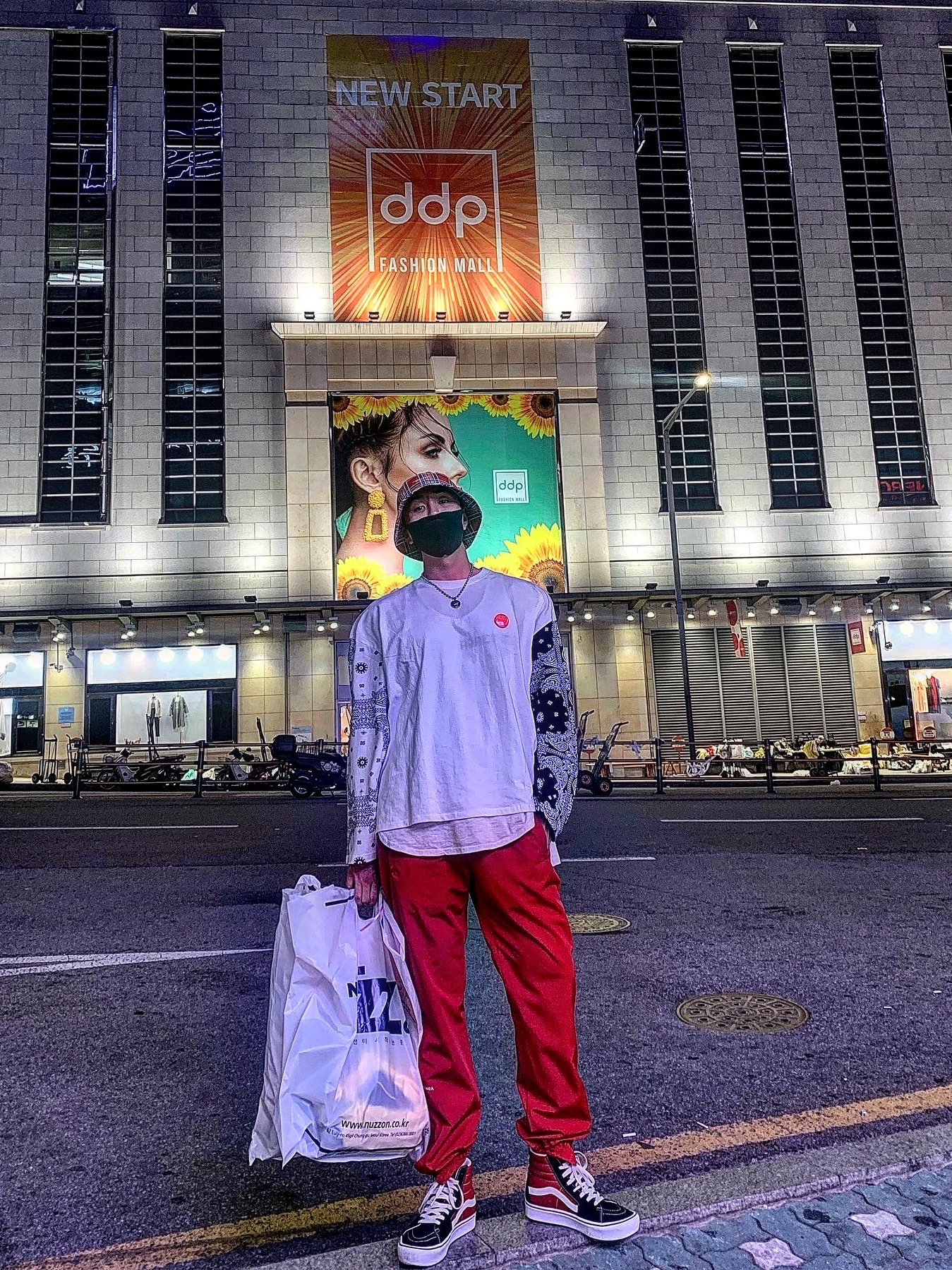 Insta 🕶woo_xxii님의 스타일