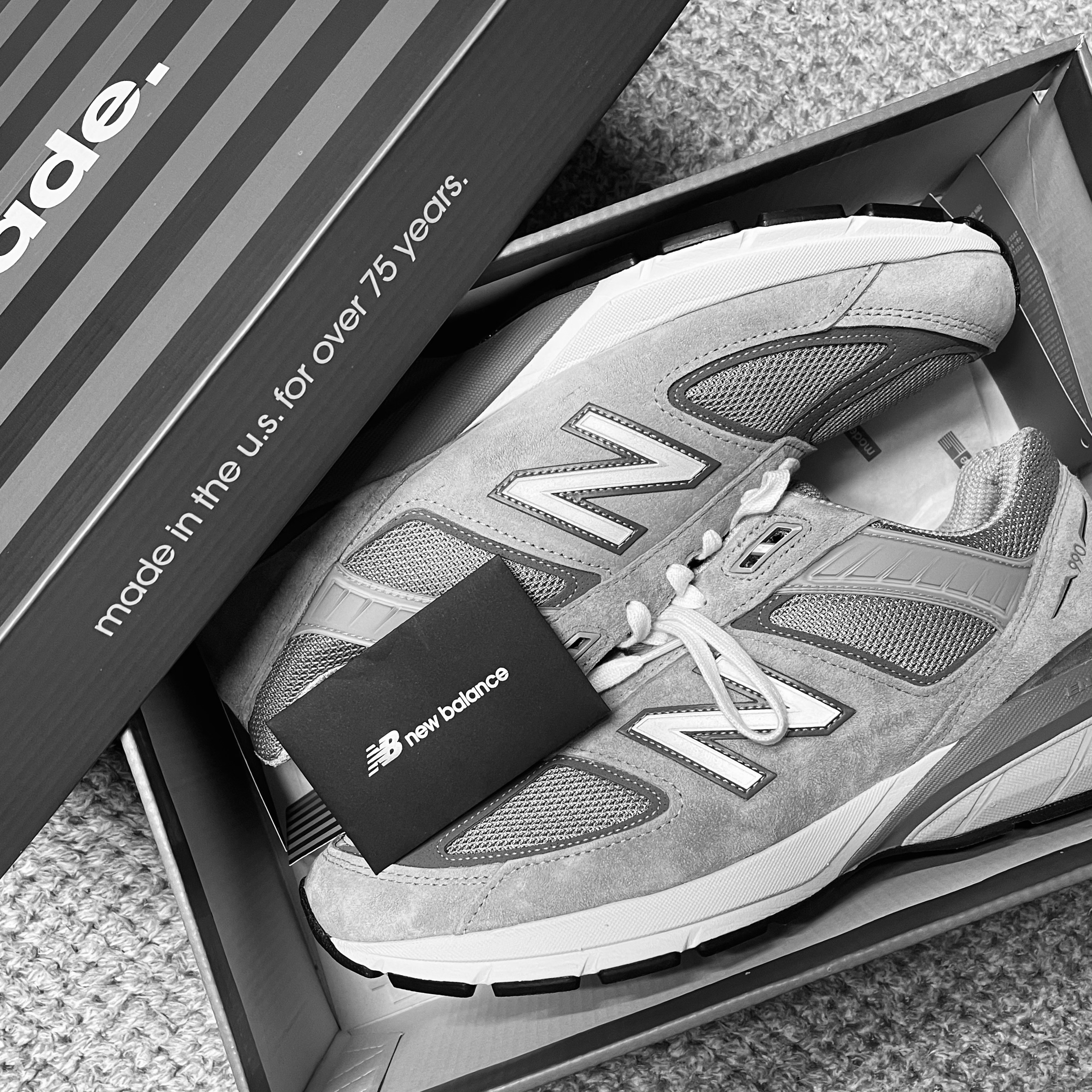 New Balance 990v5 Made in USA Grey - D Standard 착용 스타일