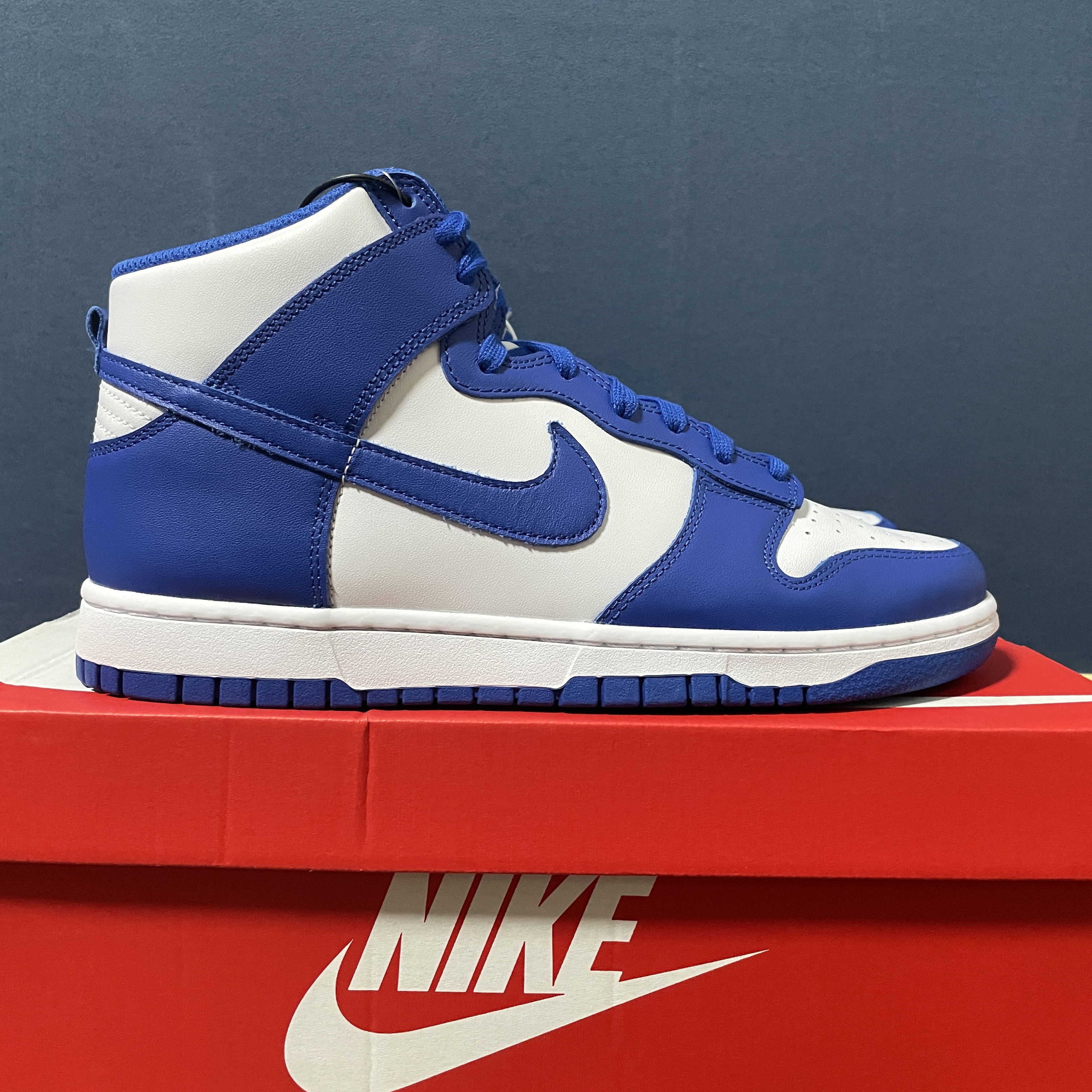 Nike Dunk High Retro Game Royal 착용 스타일 - 3