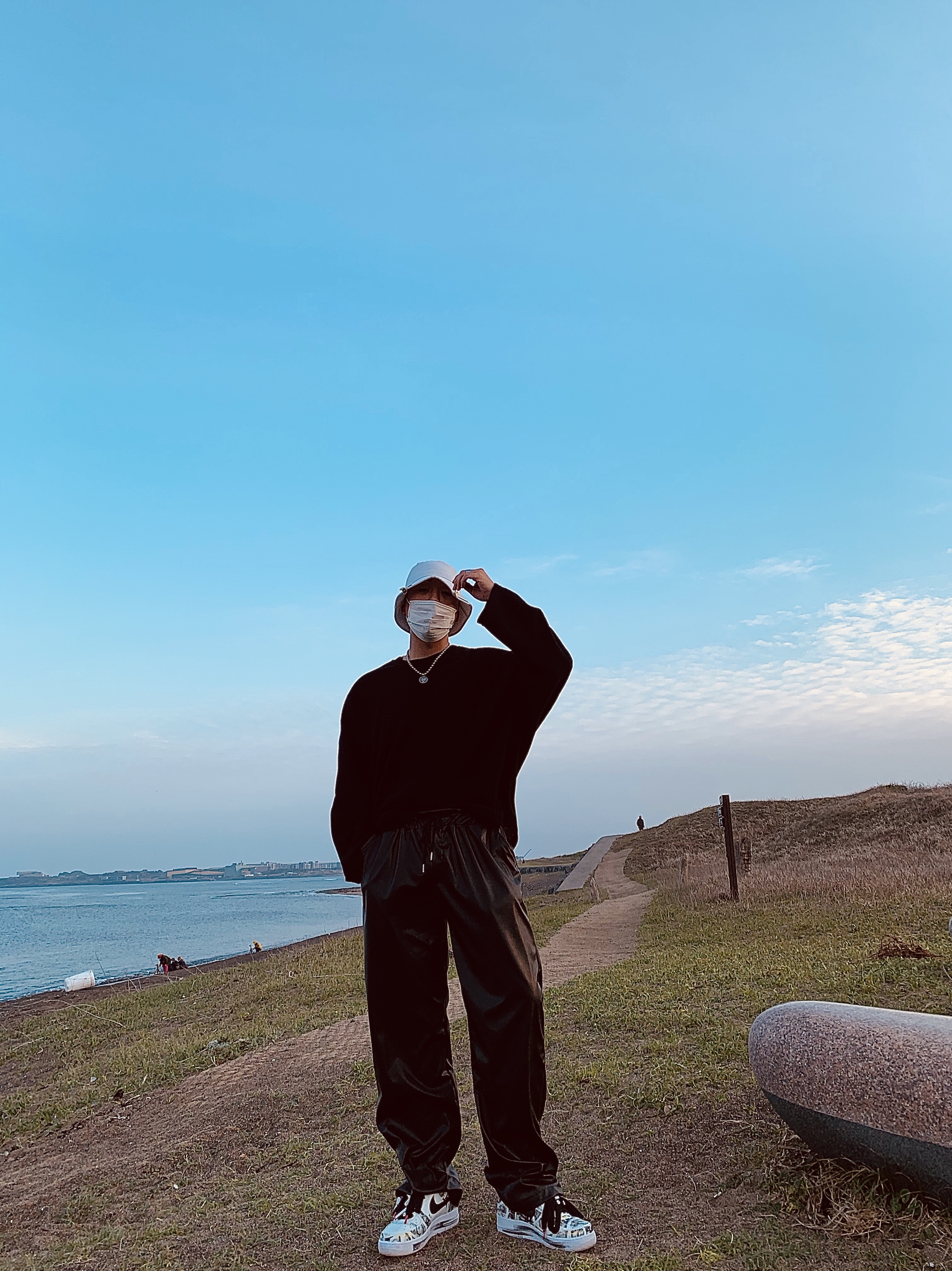 Insta 🕶woo_xxii님의 스타일