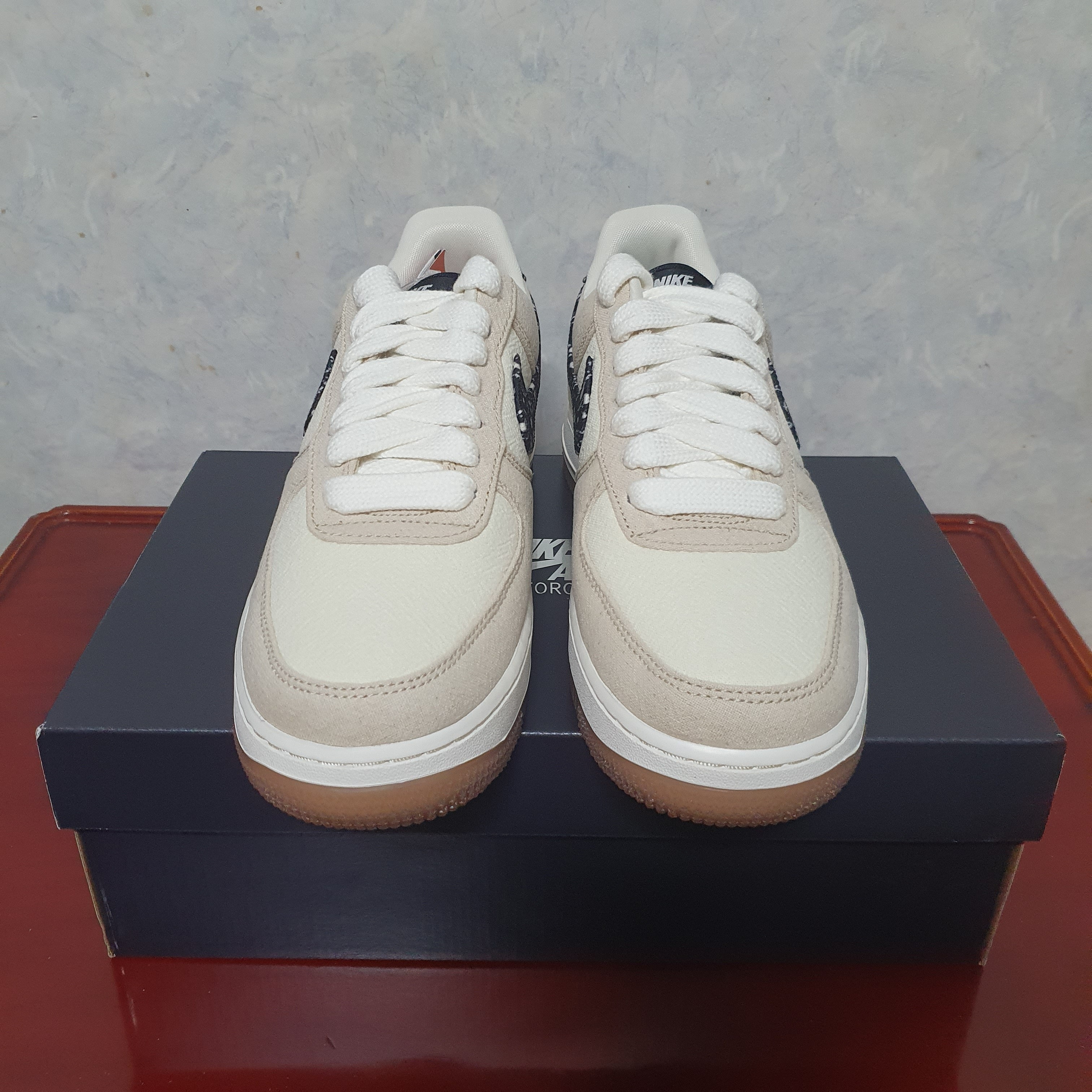 Nike Air Force 1 '07 LV8 Paisley Swoosh 착용 스타일 - 3
