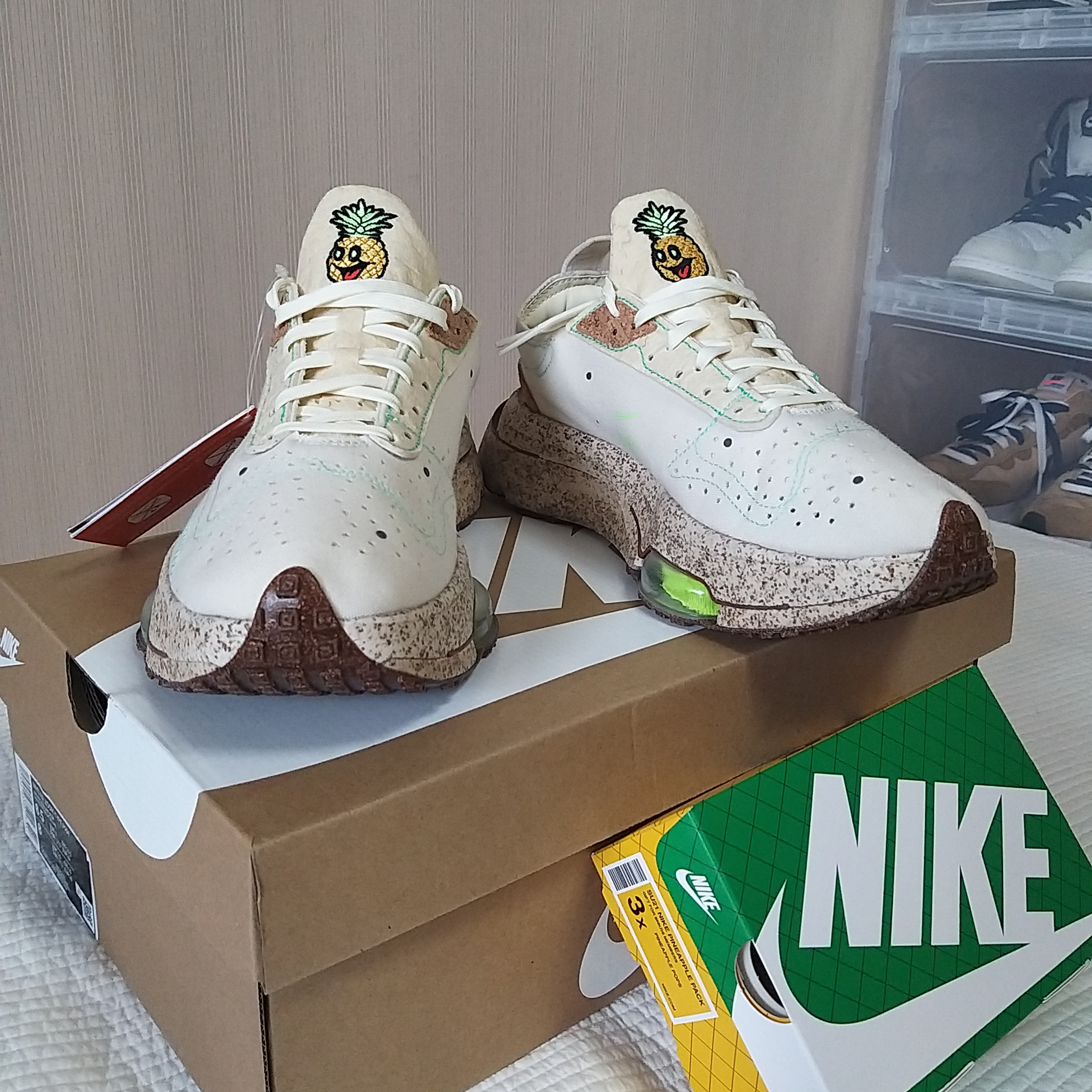 Nike Air Zoom Type PRM Pineapple 착용 스타일
