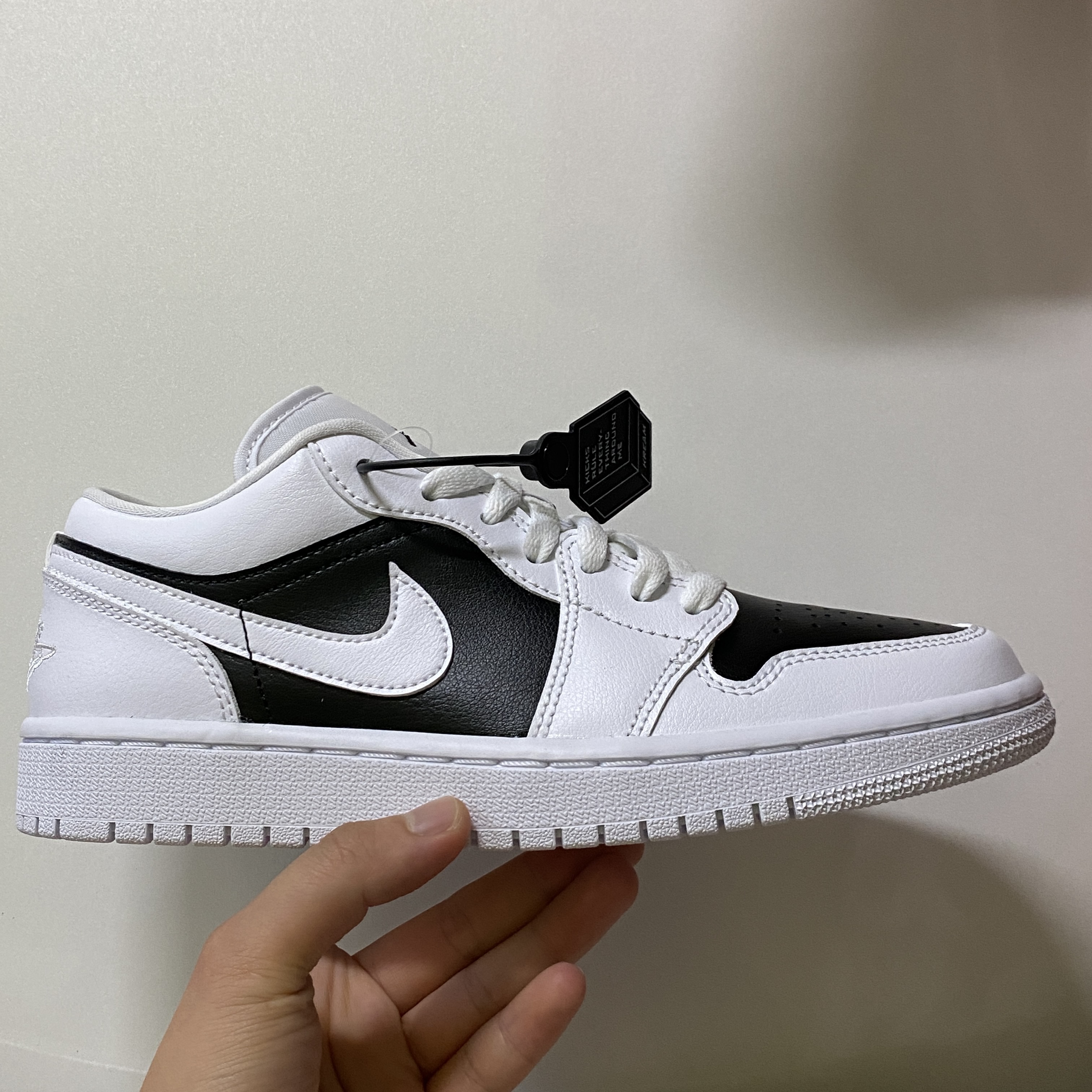 (W) Jordan 1 Low Panda 착용 스타일 - 1