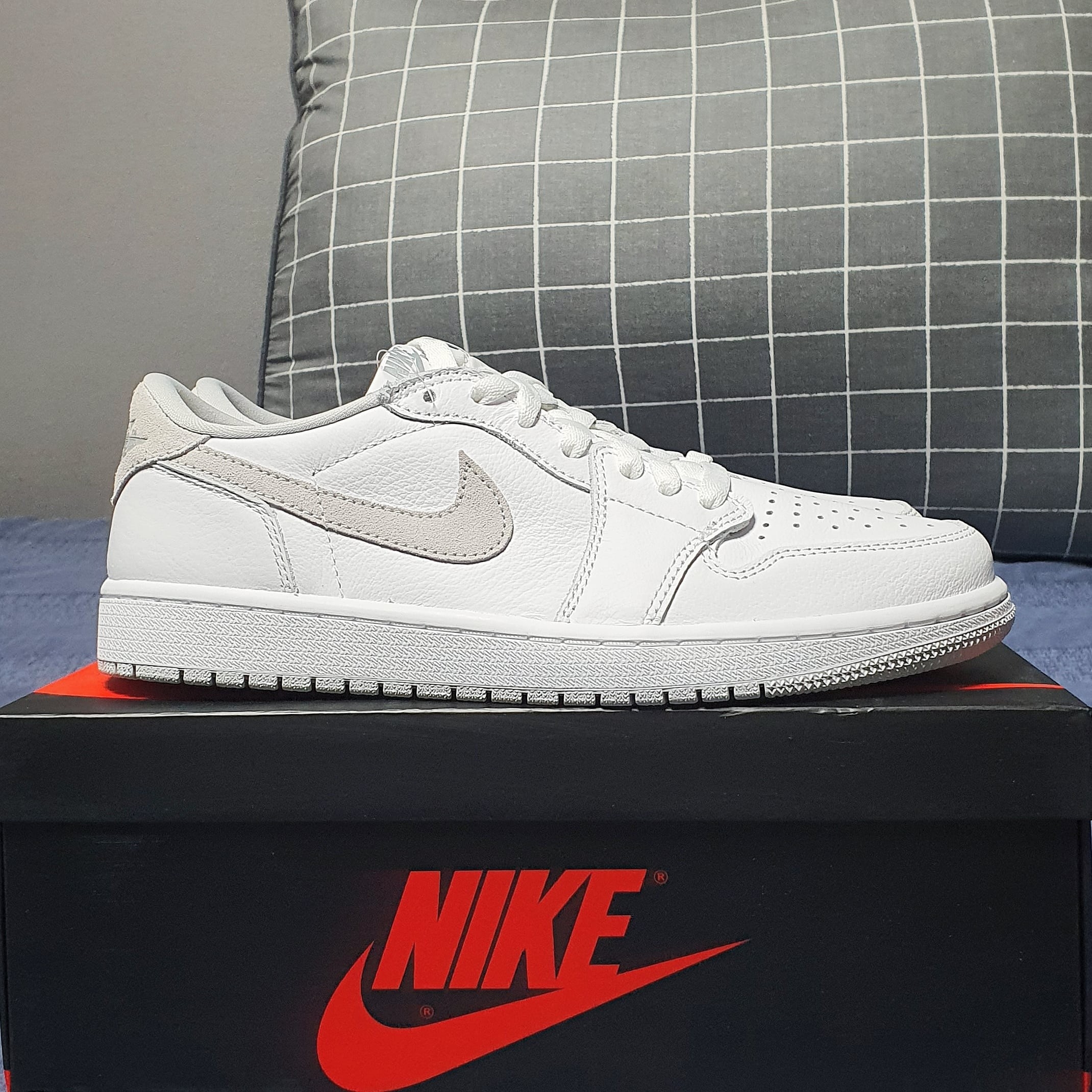 Jordan 1 Low OG Neutral Grey 착용 스타일