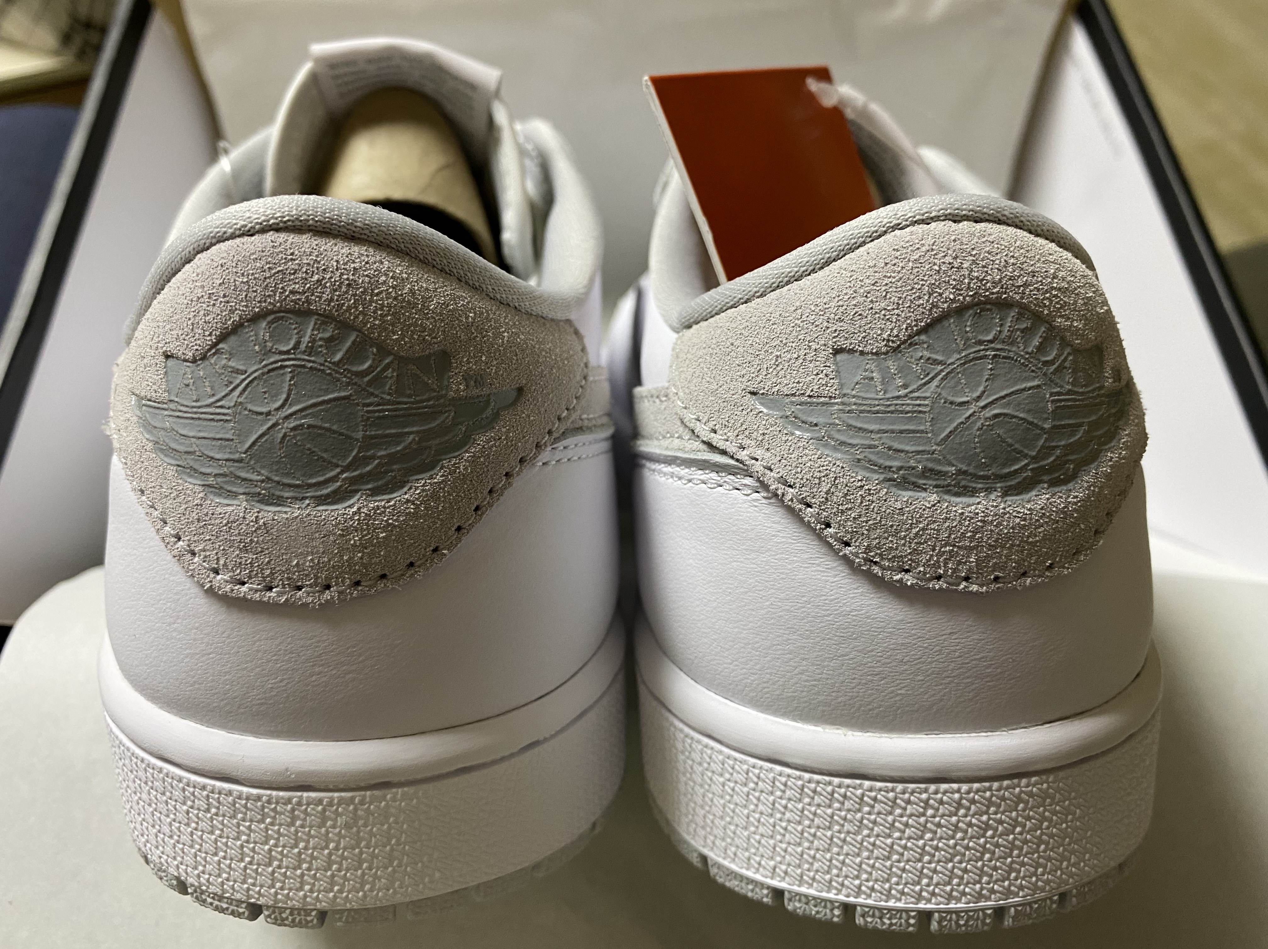 Jordan 1 Low OG Neutral Grey 착용 스타일