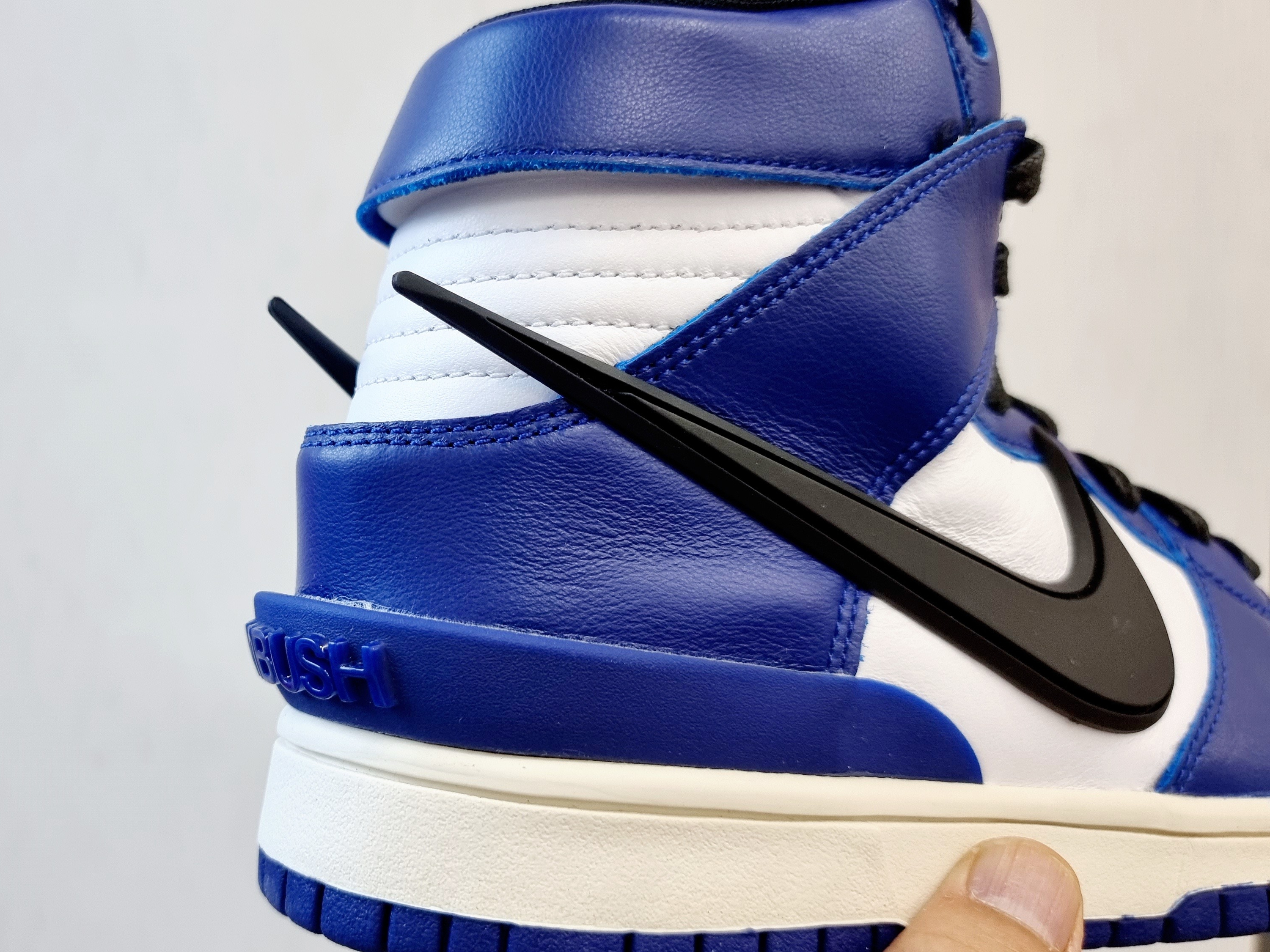 Nike x Ambush Dunk High Deep Royal Blue 착용 스타일 - 2